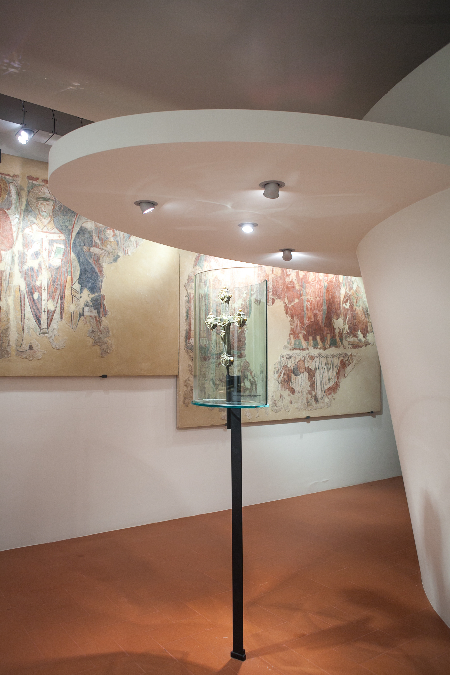 湖中古修道院的重生 · 圣菲利帕 mareri 博物馆-25