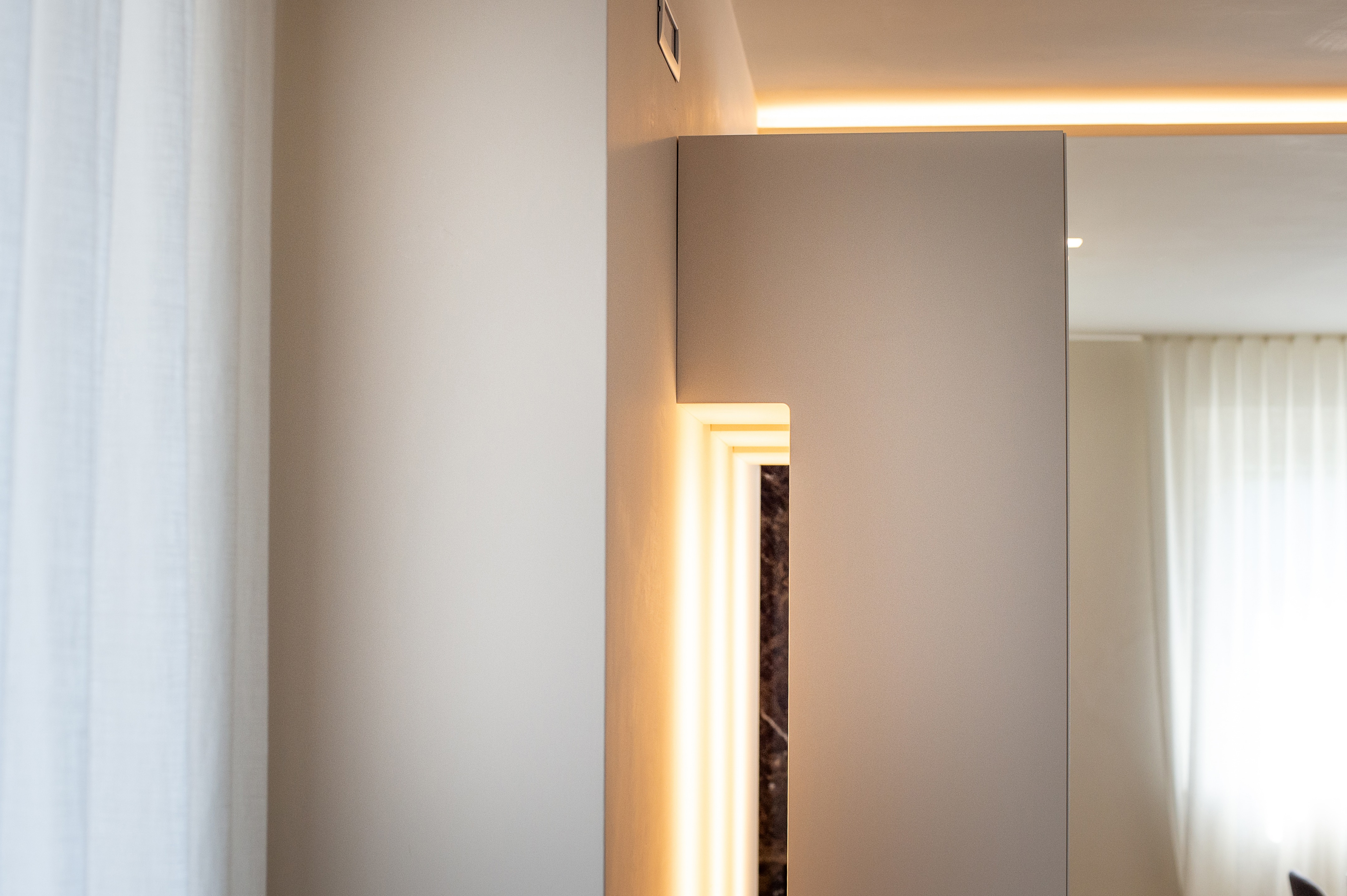 带天窗的别墅-12