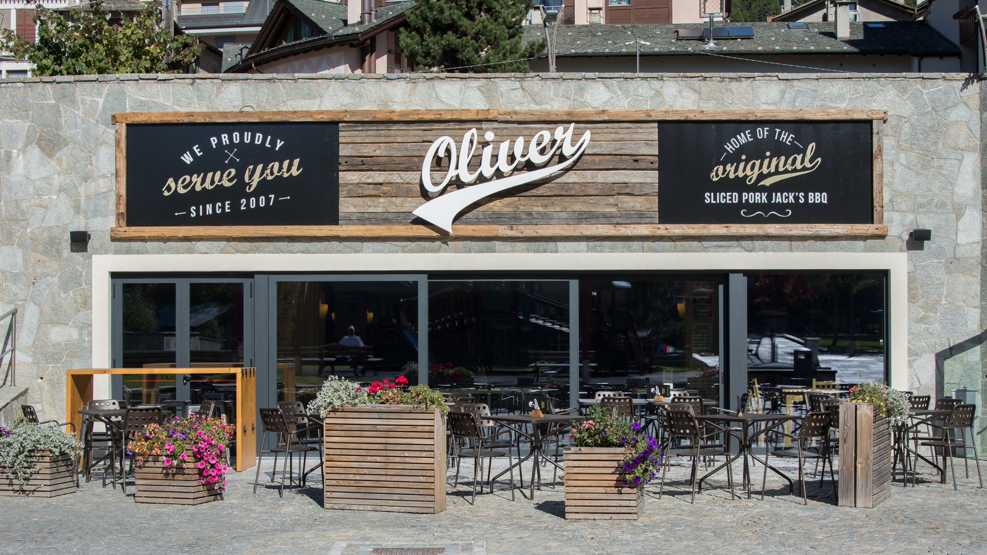 奥利弗美式餐厅-3