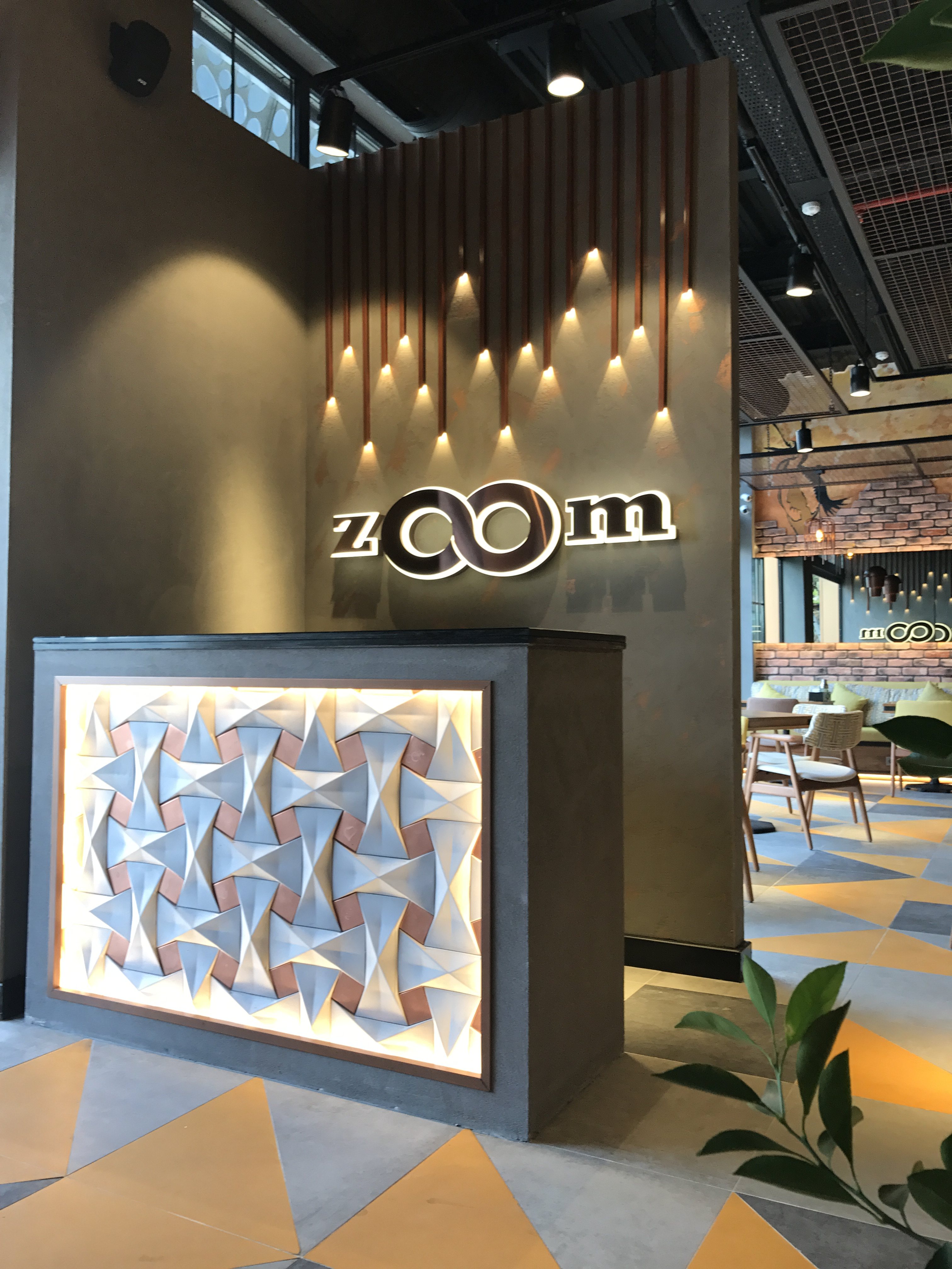 2017 年完成的 ZOOM 咖啡餐厅室内设计案例-2