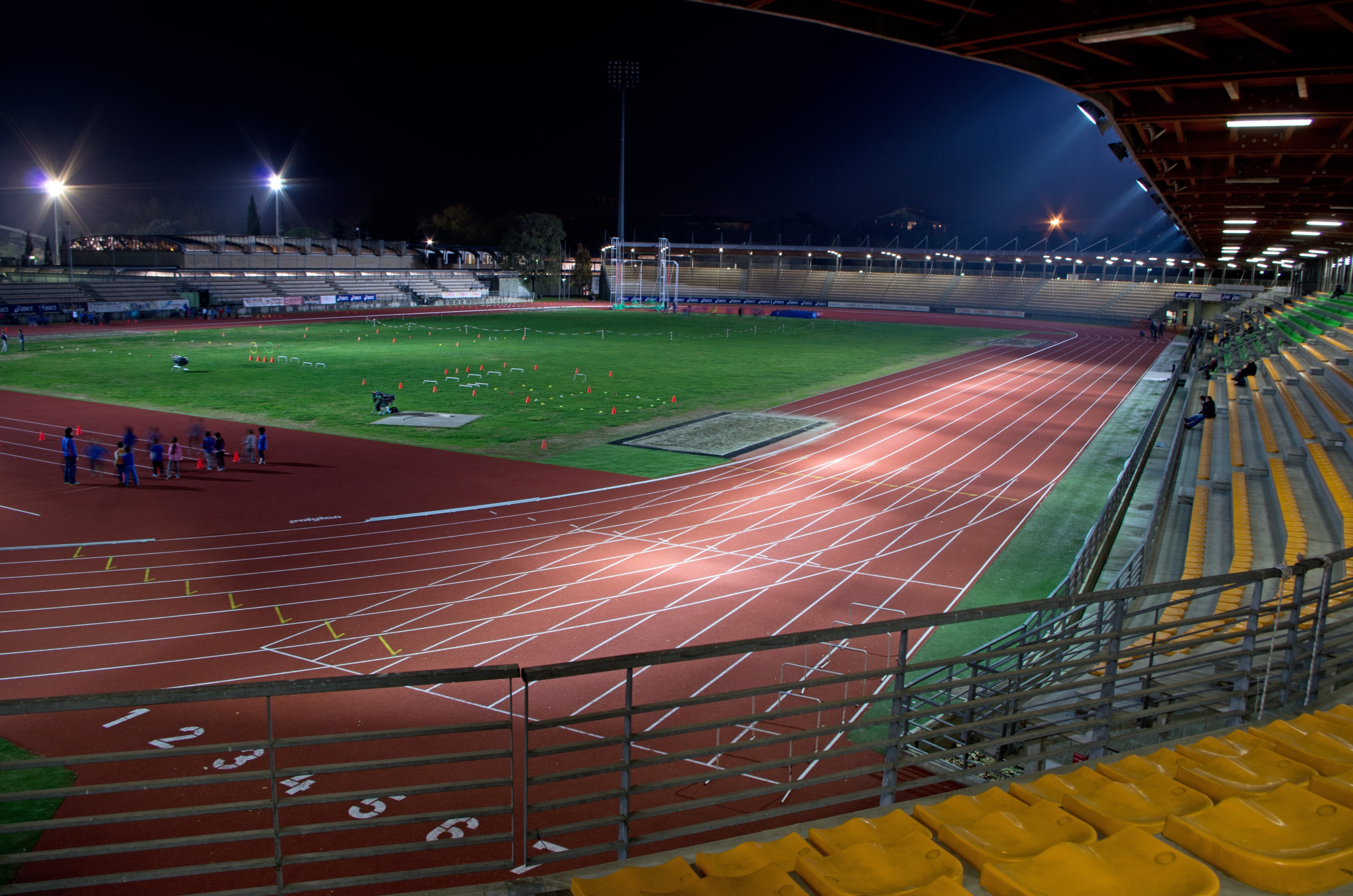 2015 年完成的意大利佛罗伦萨马拉松体育场设计-14