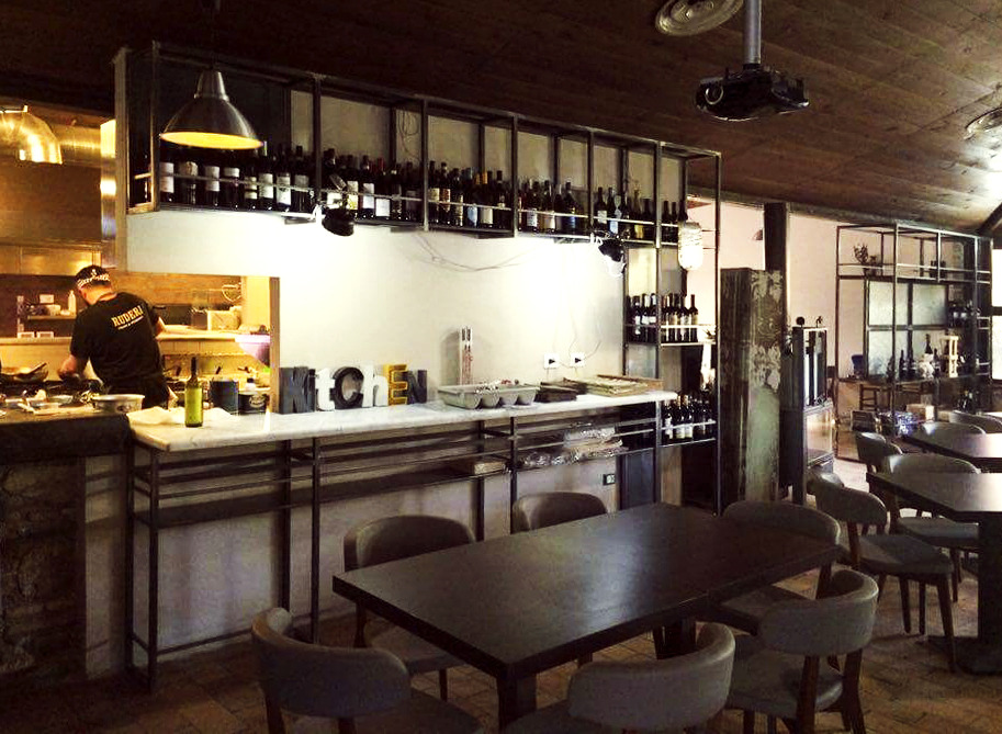 2017 年完成的意大利餐厅室内设计案例-8