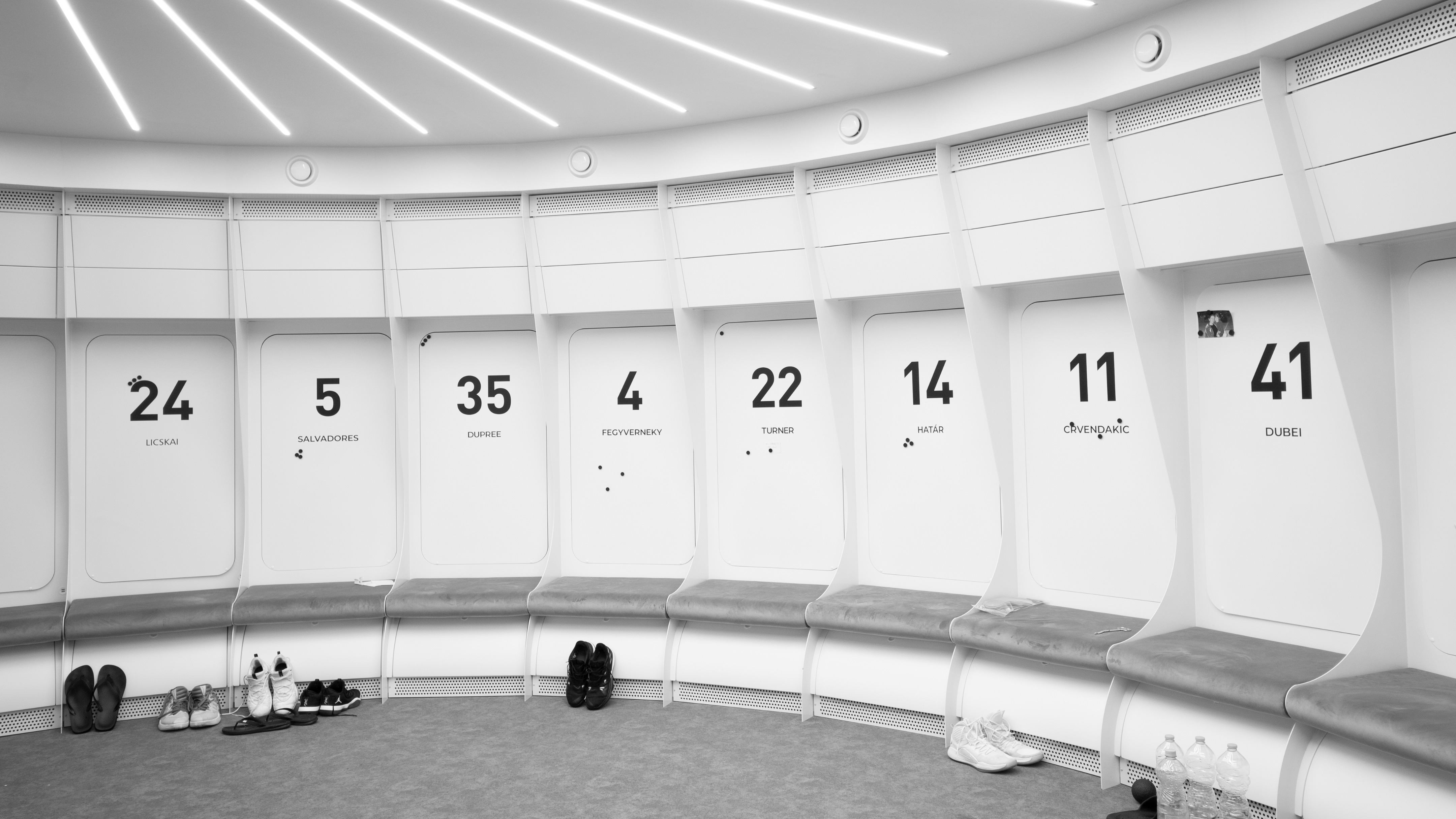 匈牙利 Sopron Basket 女子篮球队新更衣室设计-37