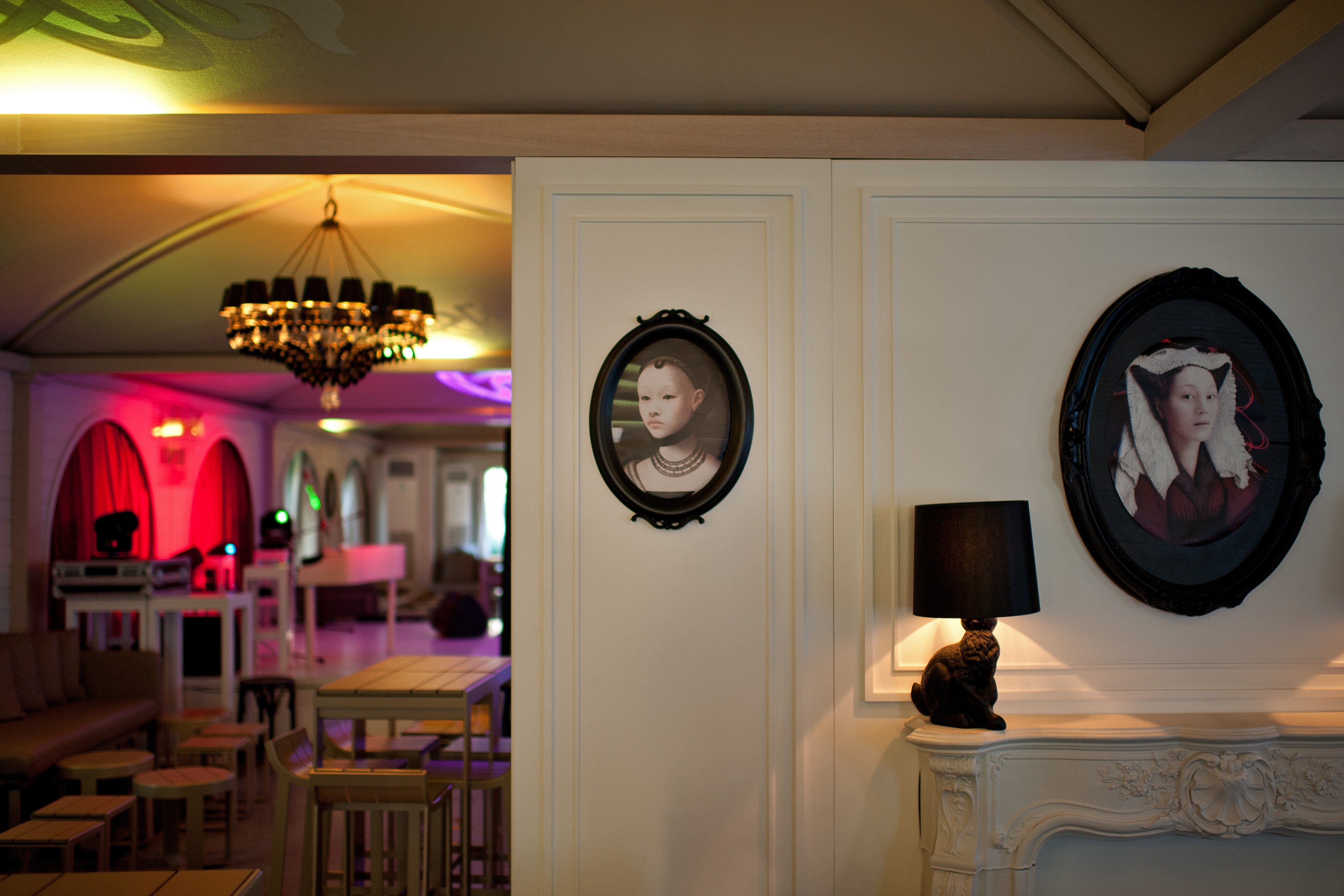 罗马 Momo 共和国酒吧餐厅 | 复古与时尚的完美结合-8