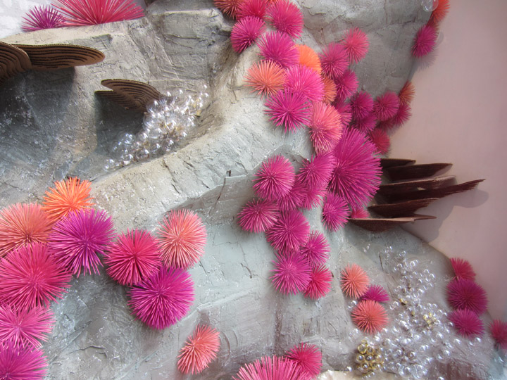 Anthropologie sea world windows, New York-9