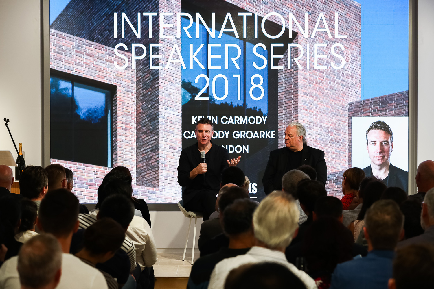 卡莫迪·格罗克 · 城市景观与建筑的互动-87