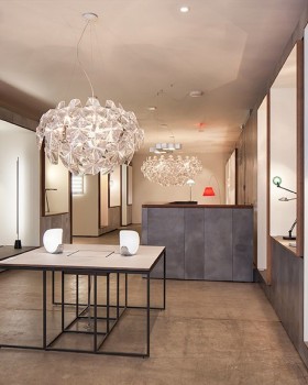 Luceplan Showroom 精致灯光展示空间