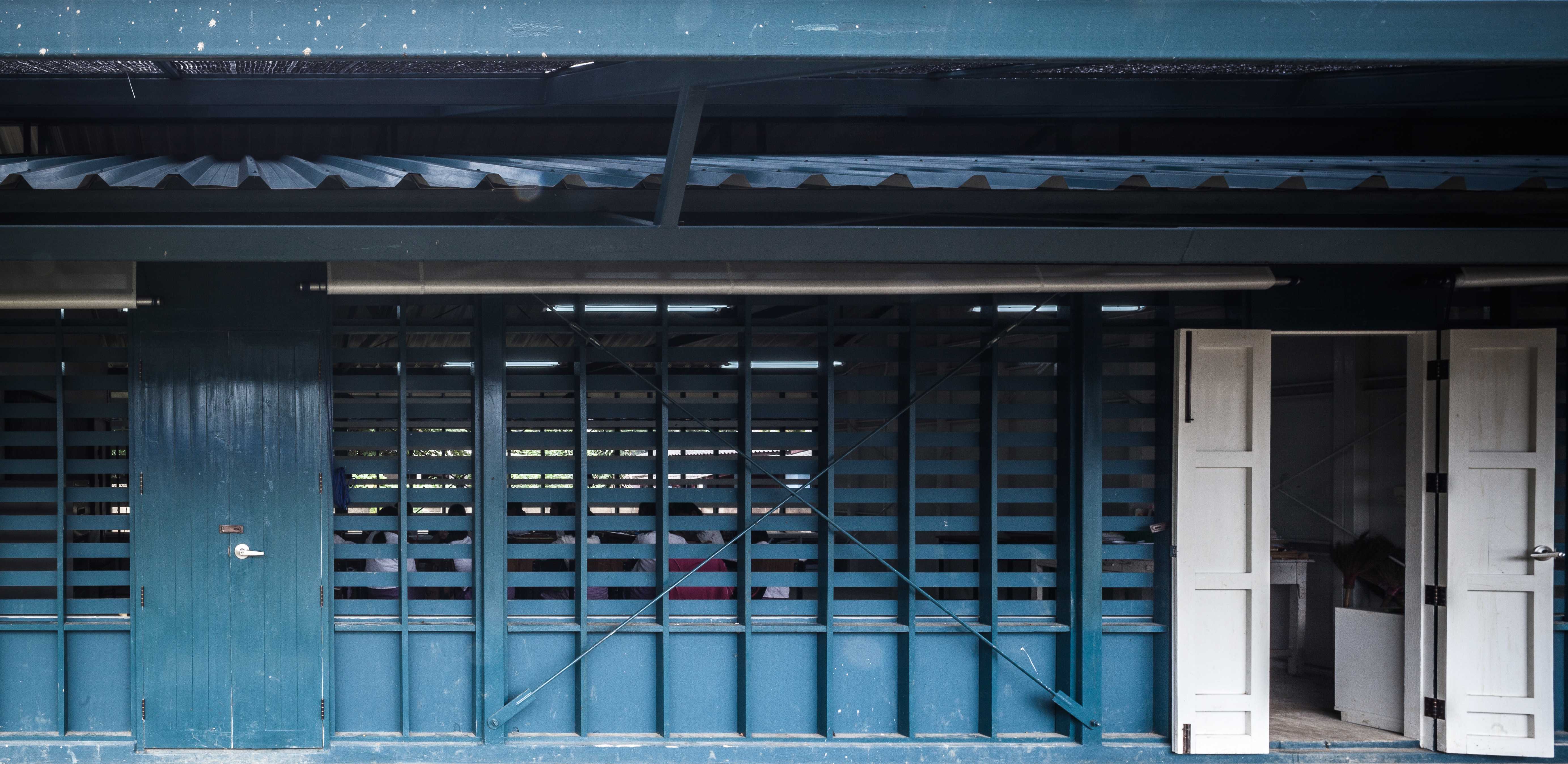 紧急救灾学校,抗击自然灾害的建筑设计-0