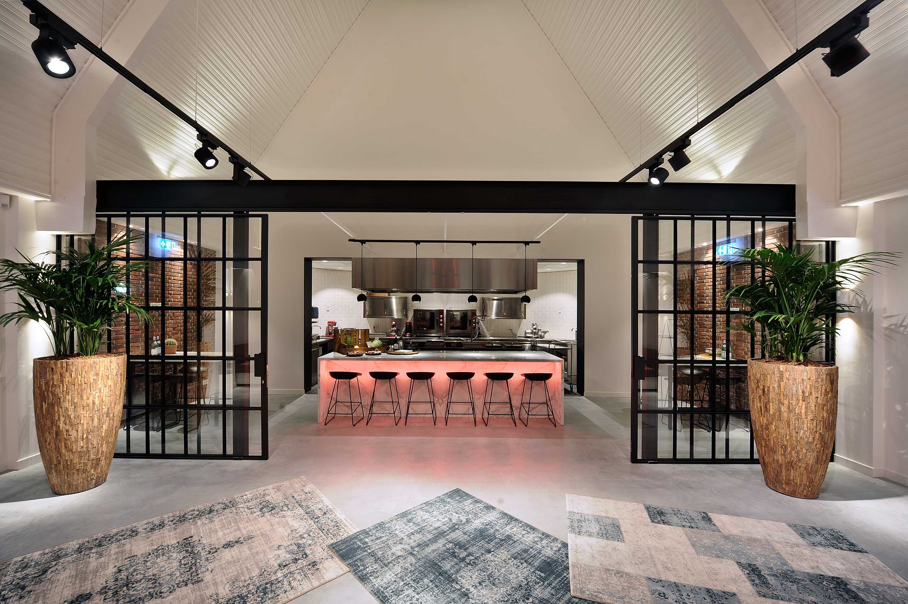 温室变身为非正式商业空间-5