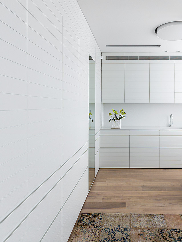 双层玻璃墙的整形诊所-11