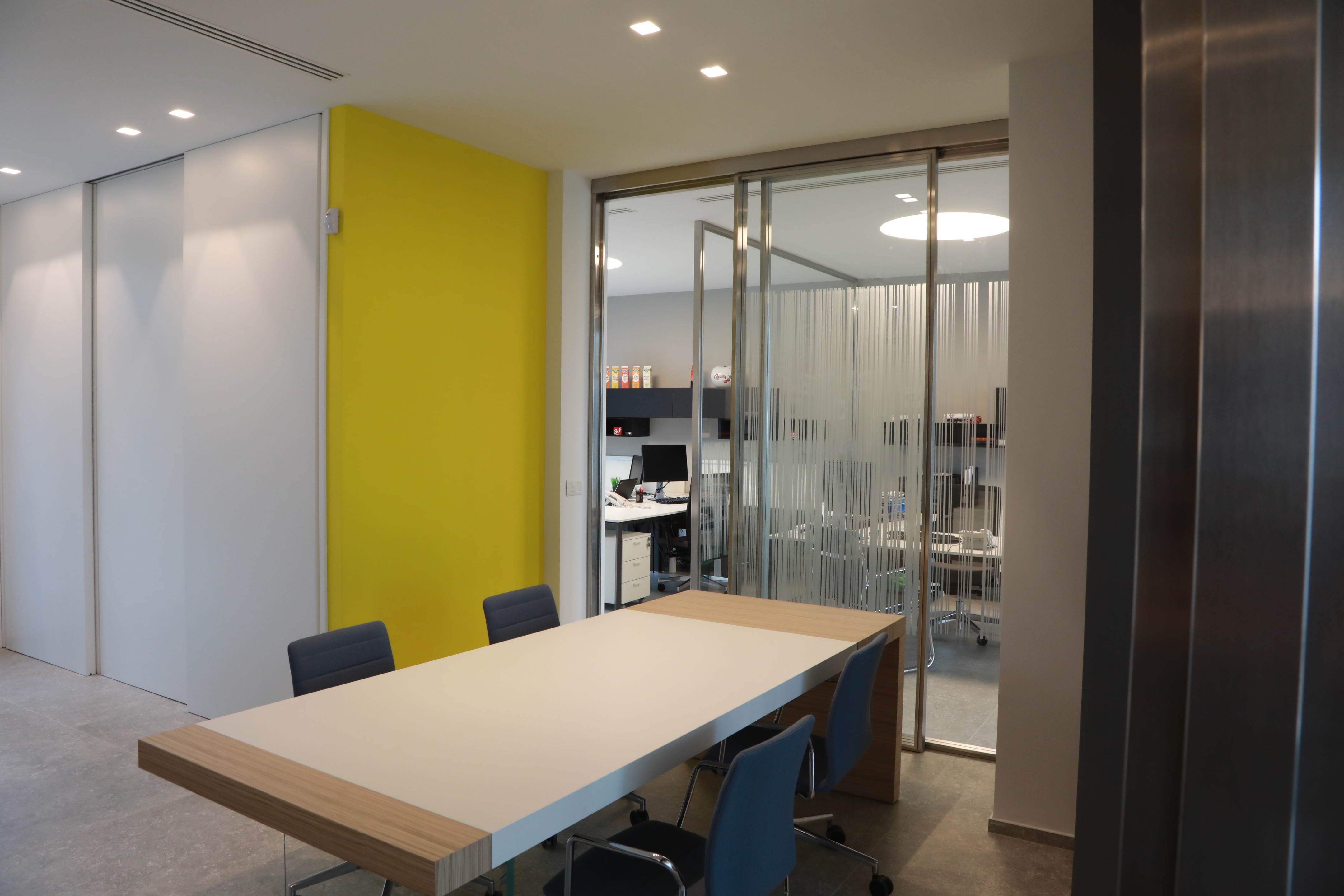 2018 年完成的新总部室内设计——Cotugno srl-8