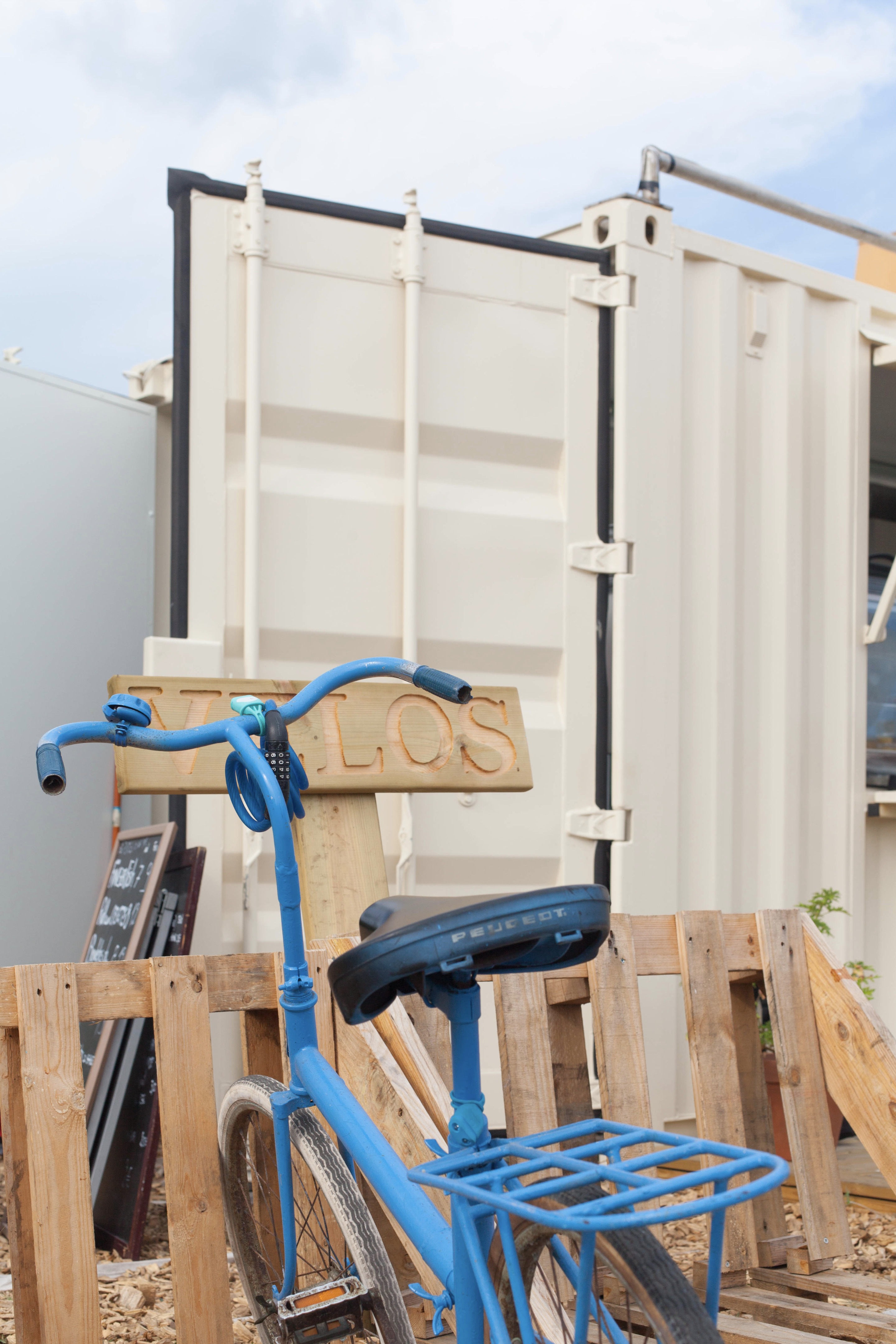 海洋主题休闲餐厅设计-7