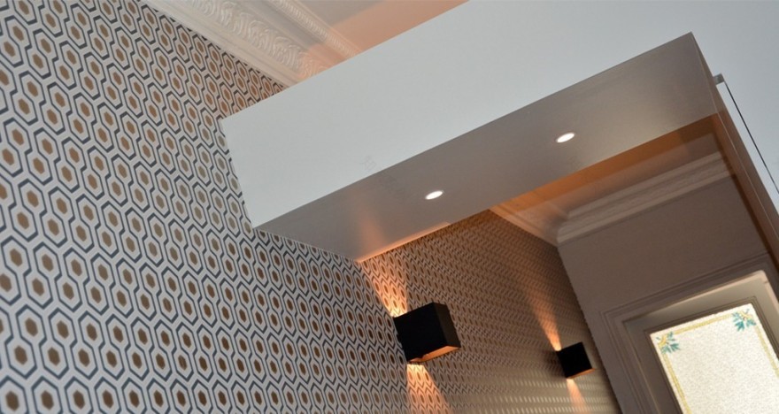 巴黎色彩明亮、功能齐全的公寓改造-0