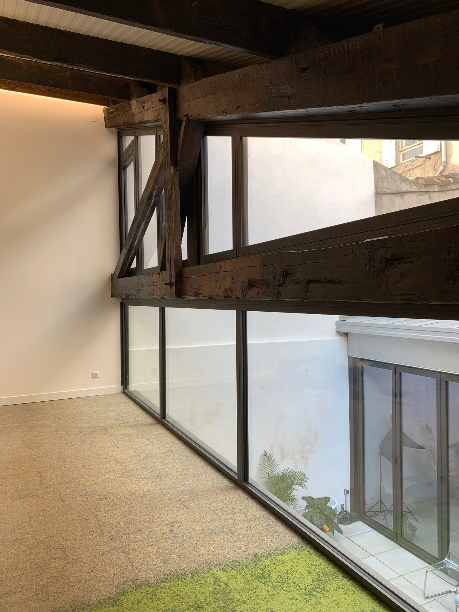 2016 年新领域公司仓库变身网络代理总部-34