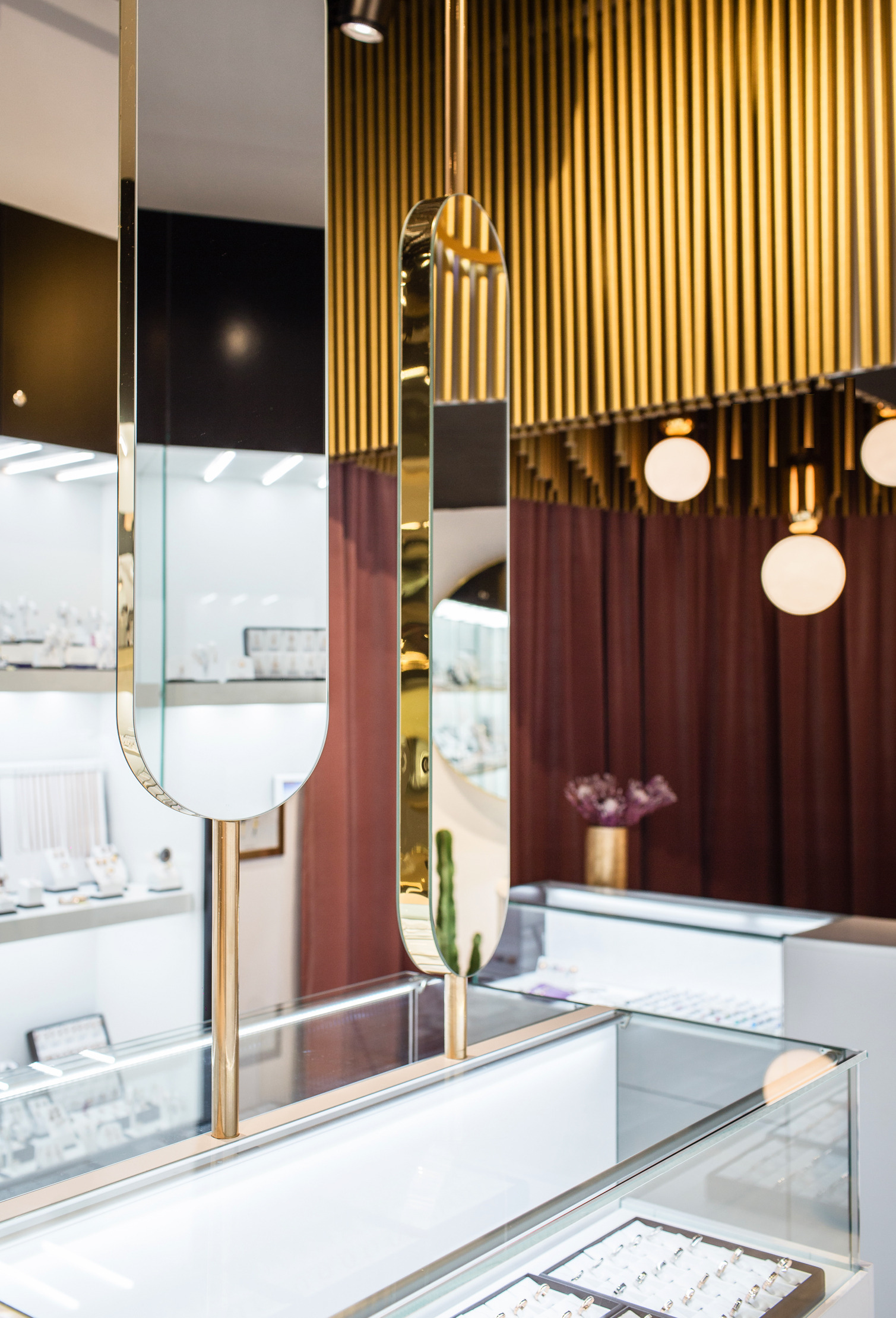 2017 年完成的 ORO 珠宝店室内设计-14