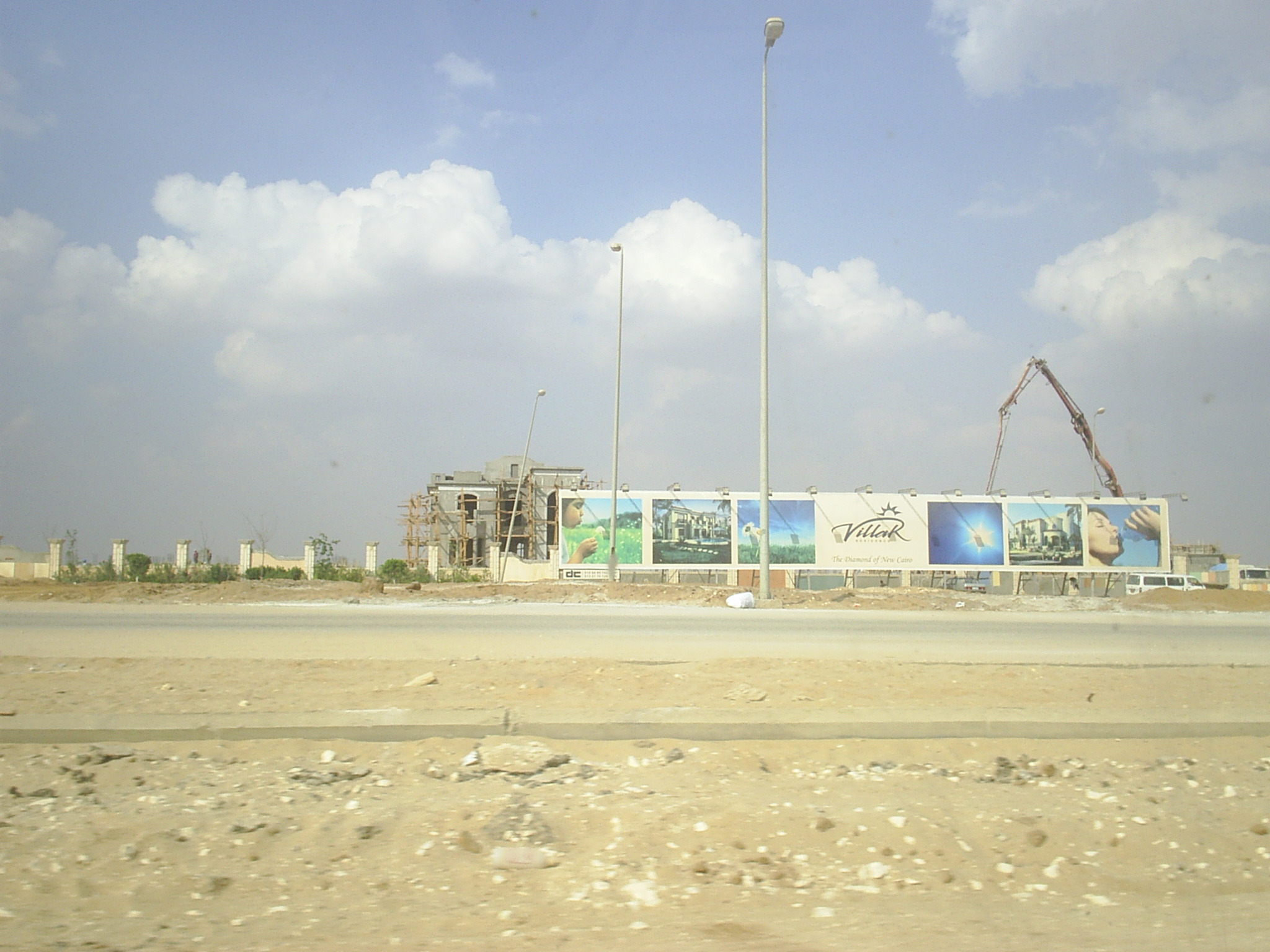 2011 年完成的埃及开罗 150 座豪华经典别墅设计-0