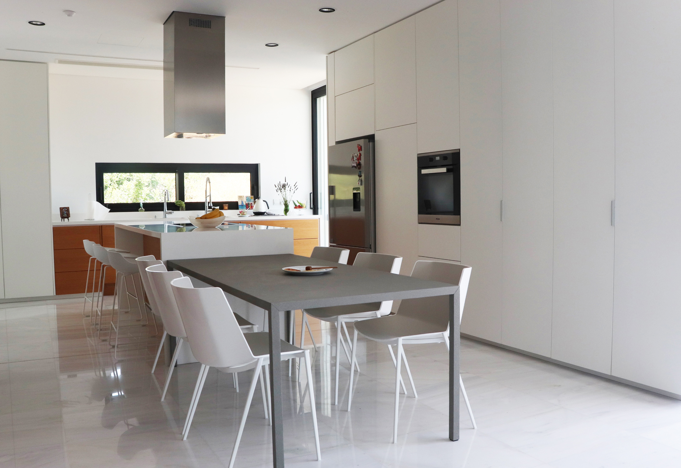 CK House | 嵌入景观的河畔家园-14