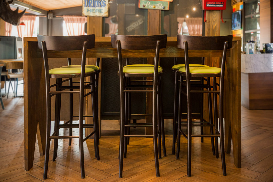 曼哈顿美式酒吧-9