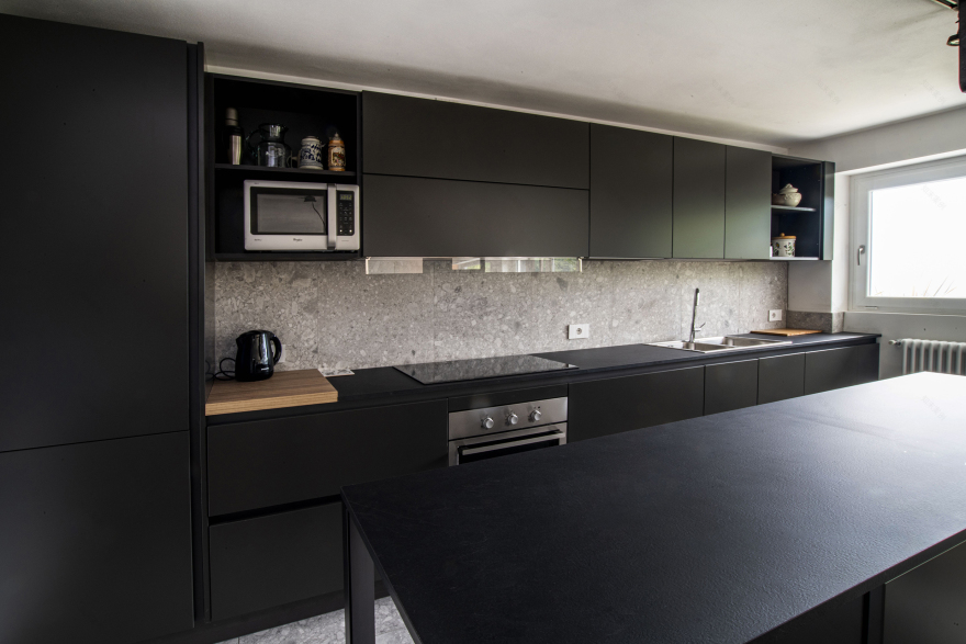 融合历史与记忆的意大利家庭住宅设计-19