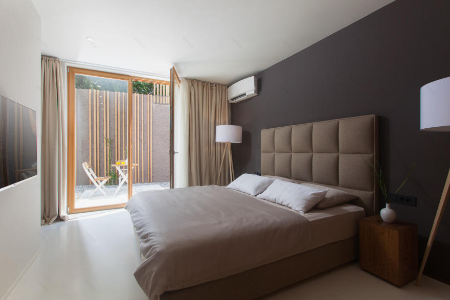 克罗地亚私人别墅 | 自然风格与工业风完美融合-11