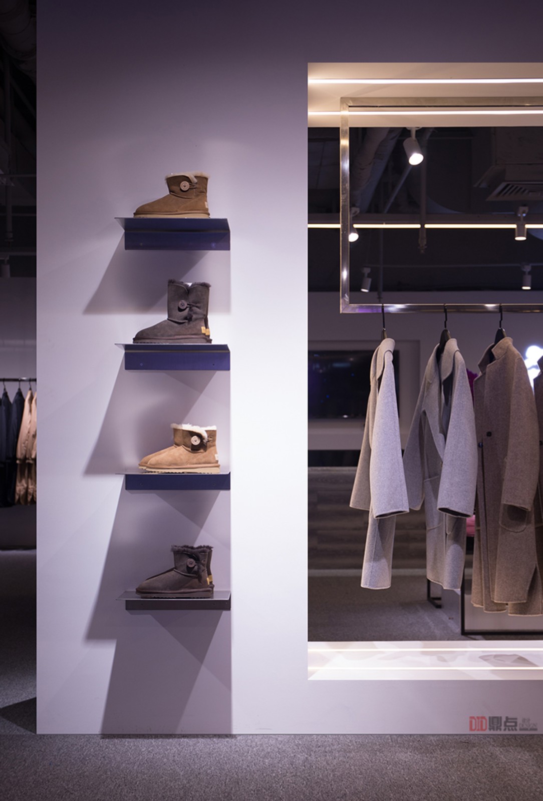 DID 鼎点室内设计 | OUTLETS 奥特莱斯服装店,时尚线条点面完美结合-15