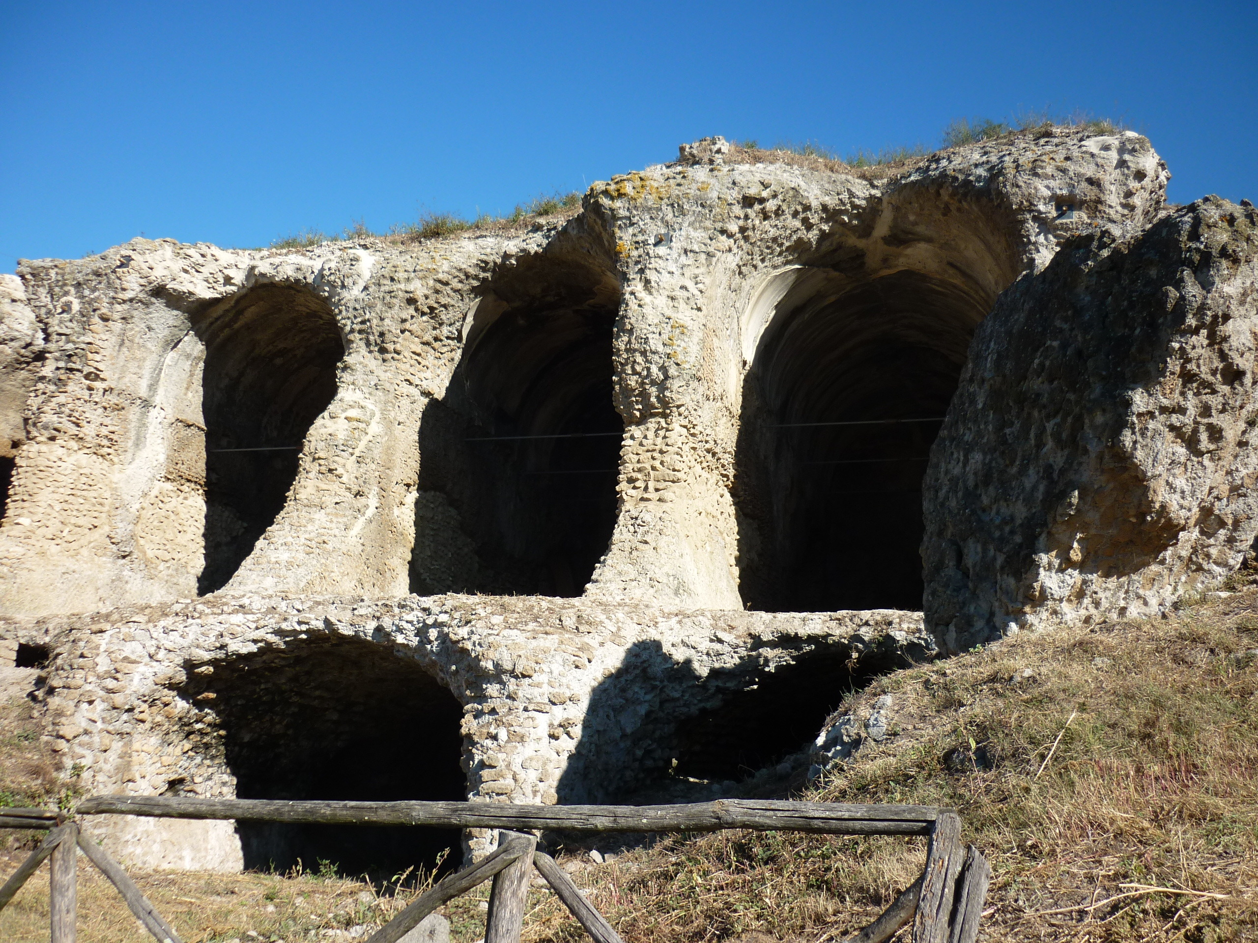 "奥特里科利"古城遗址修复-2
