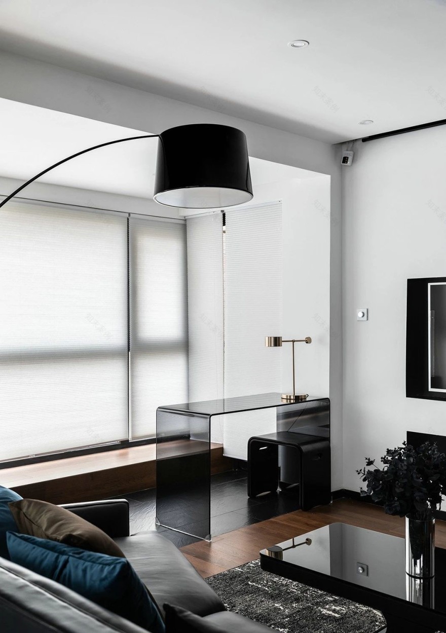 极致黑白丨非凡的设计格调-12