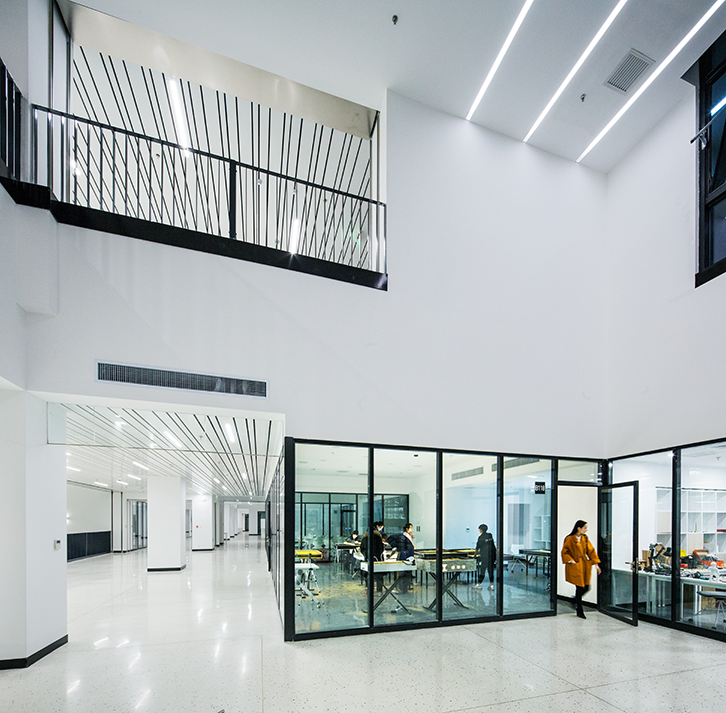 北京大学附属中学教学楼室内设计案例解析-10