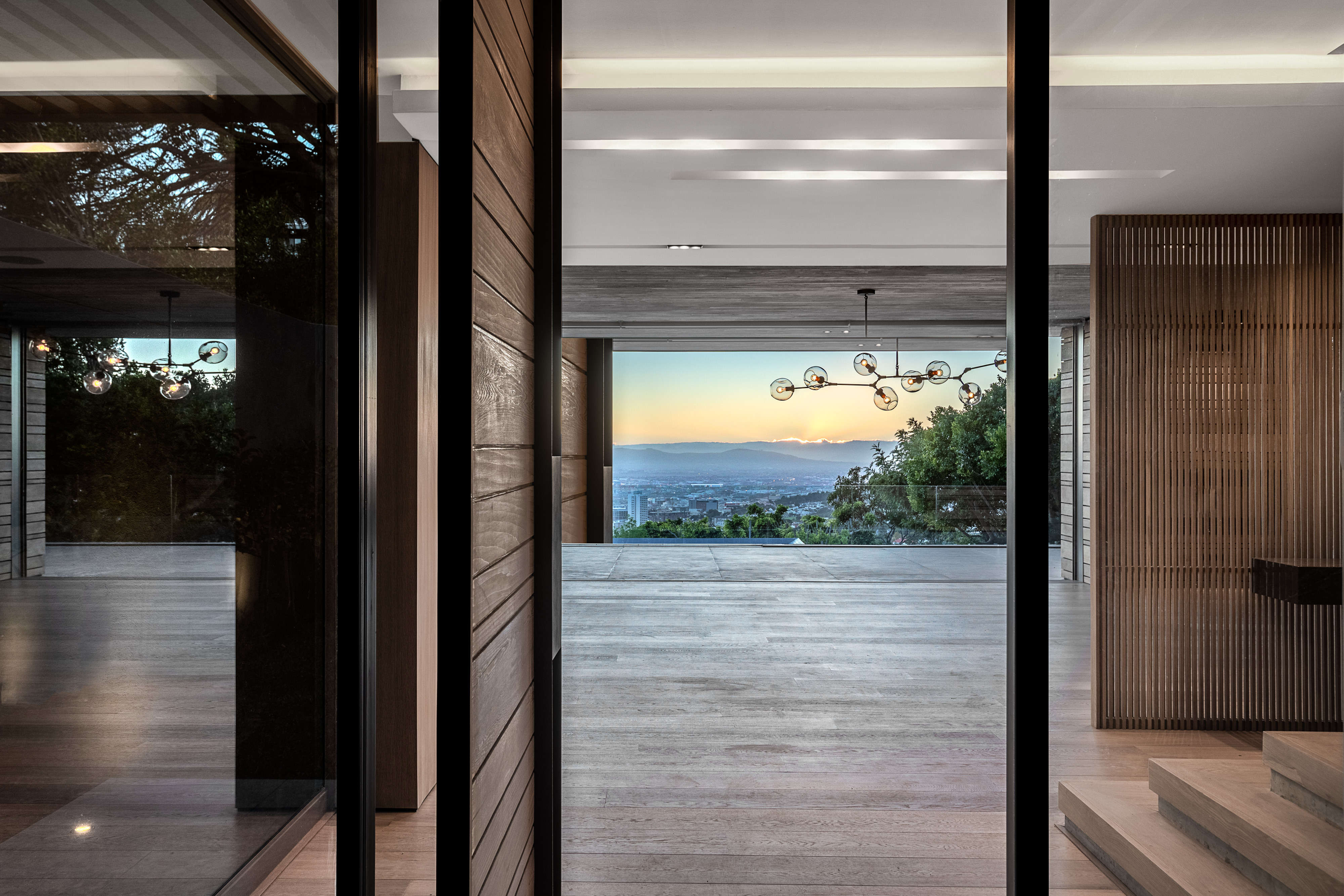 南非现代山景住宅-24