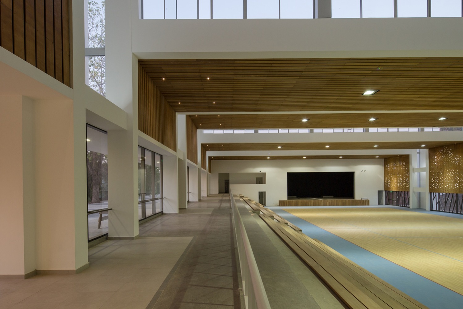 Dunalastair School Gymnasium 室内设计-36