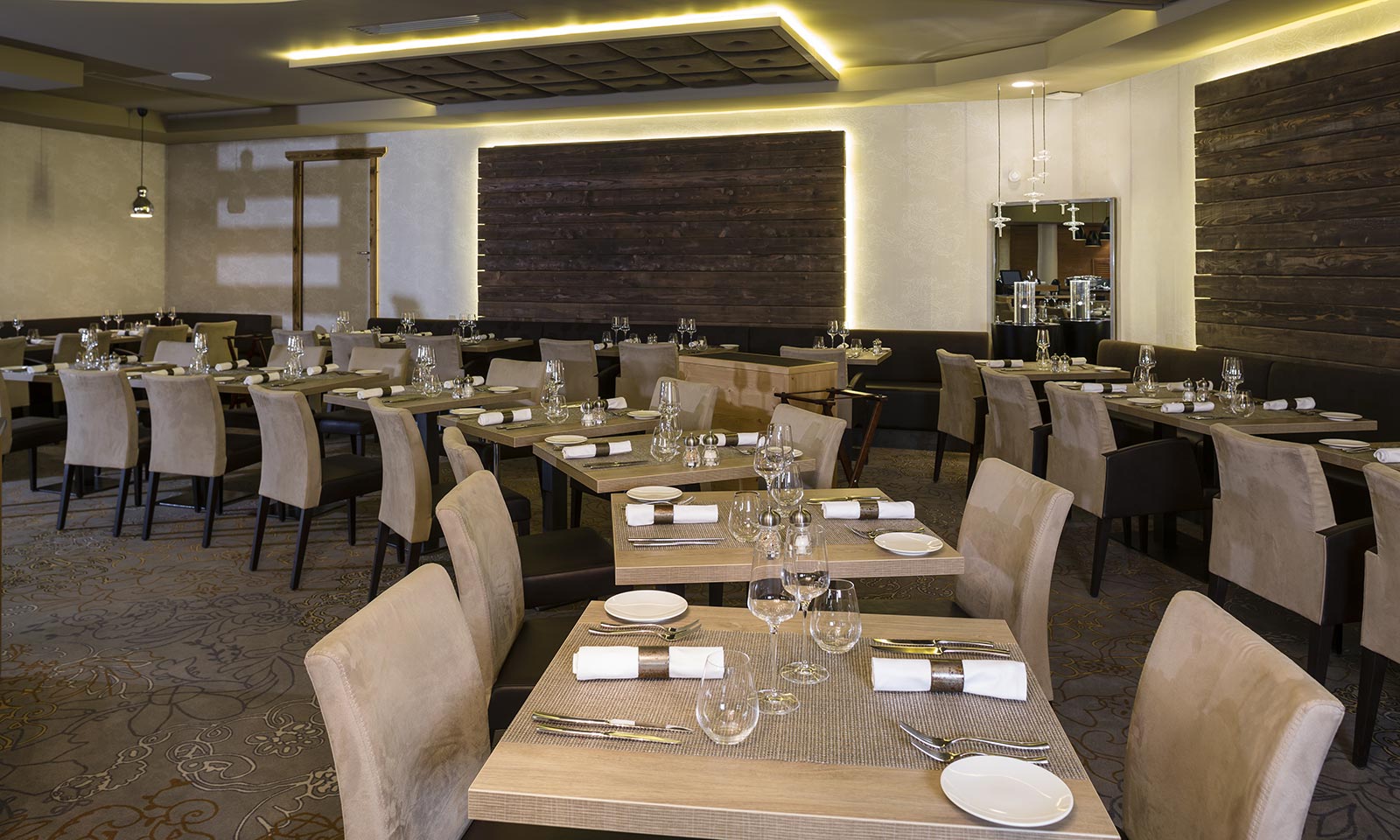 豪华酒店 Koh·i·noor-19