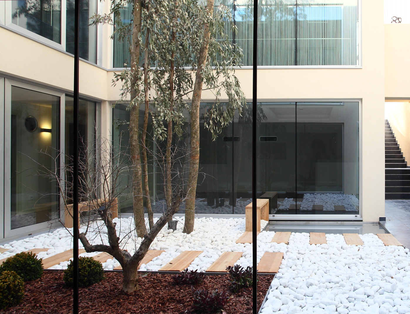 绿色之心——意大利 Blu Moret 酒店中心设计-11