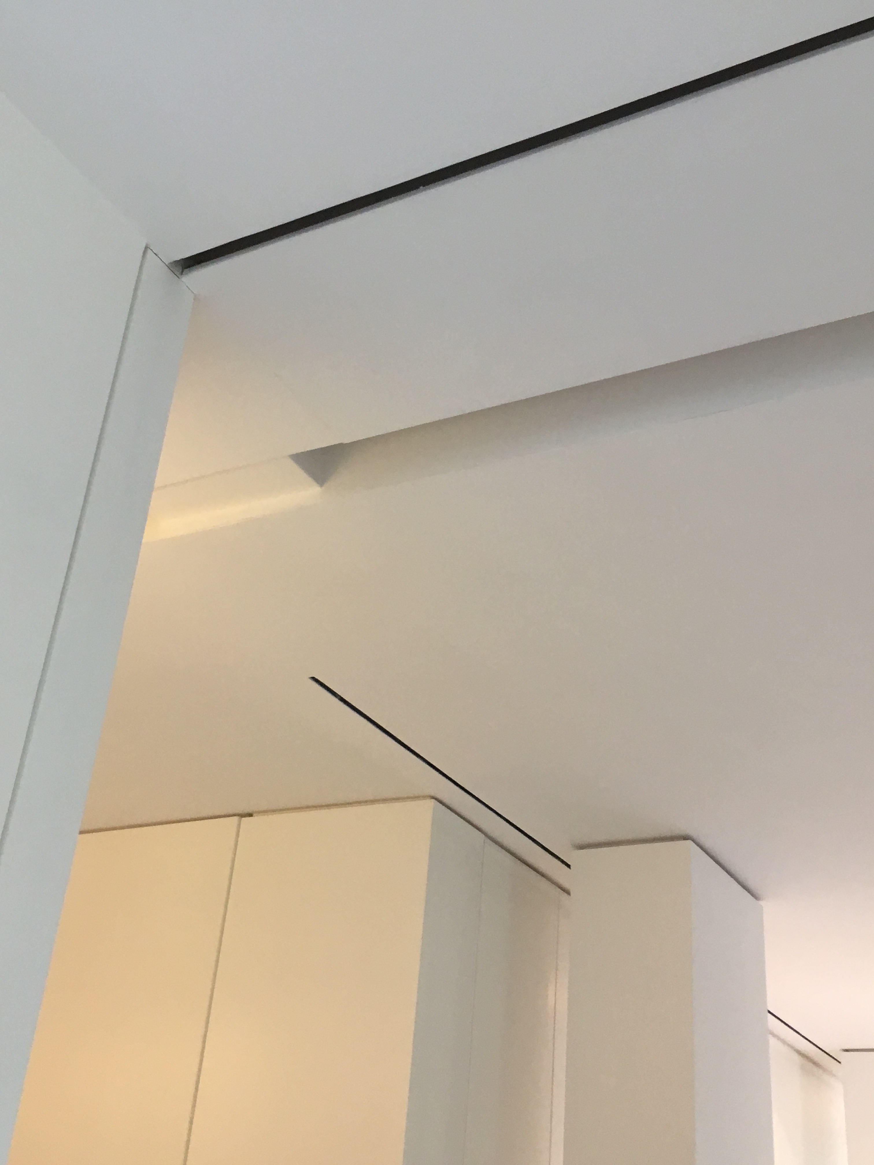 2010 年完成的 R+E 公寓 | 精致室内设计与定制家具的完美融合-18