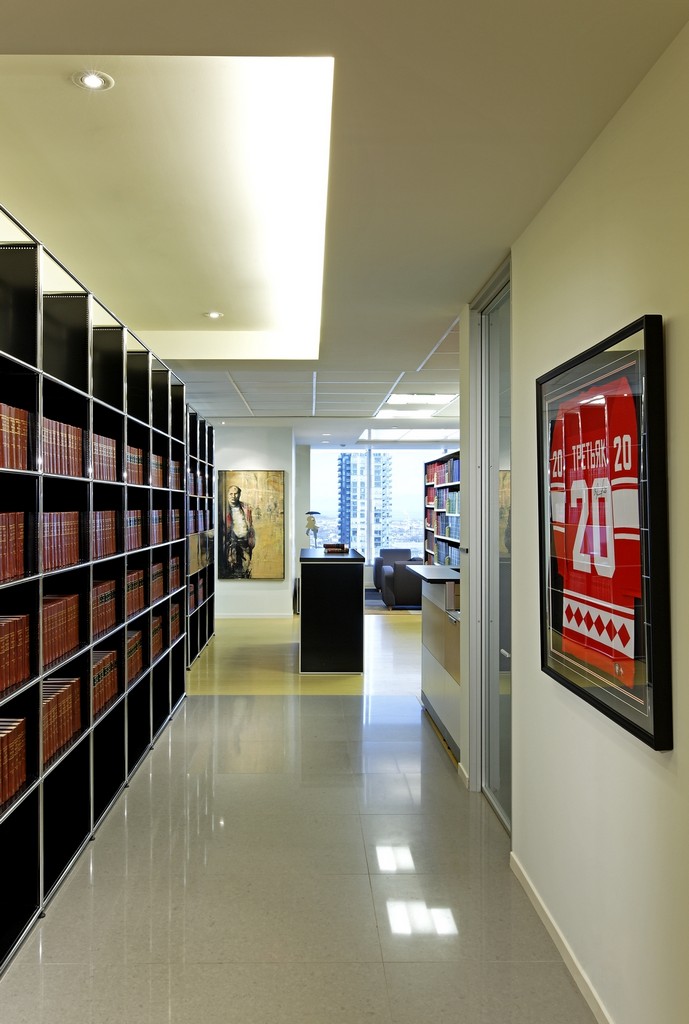 希南 Blaikie 律师事务所 - 现代简约的绿色办公空间-3