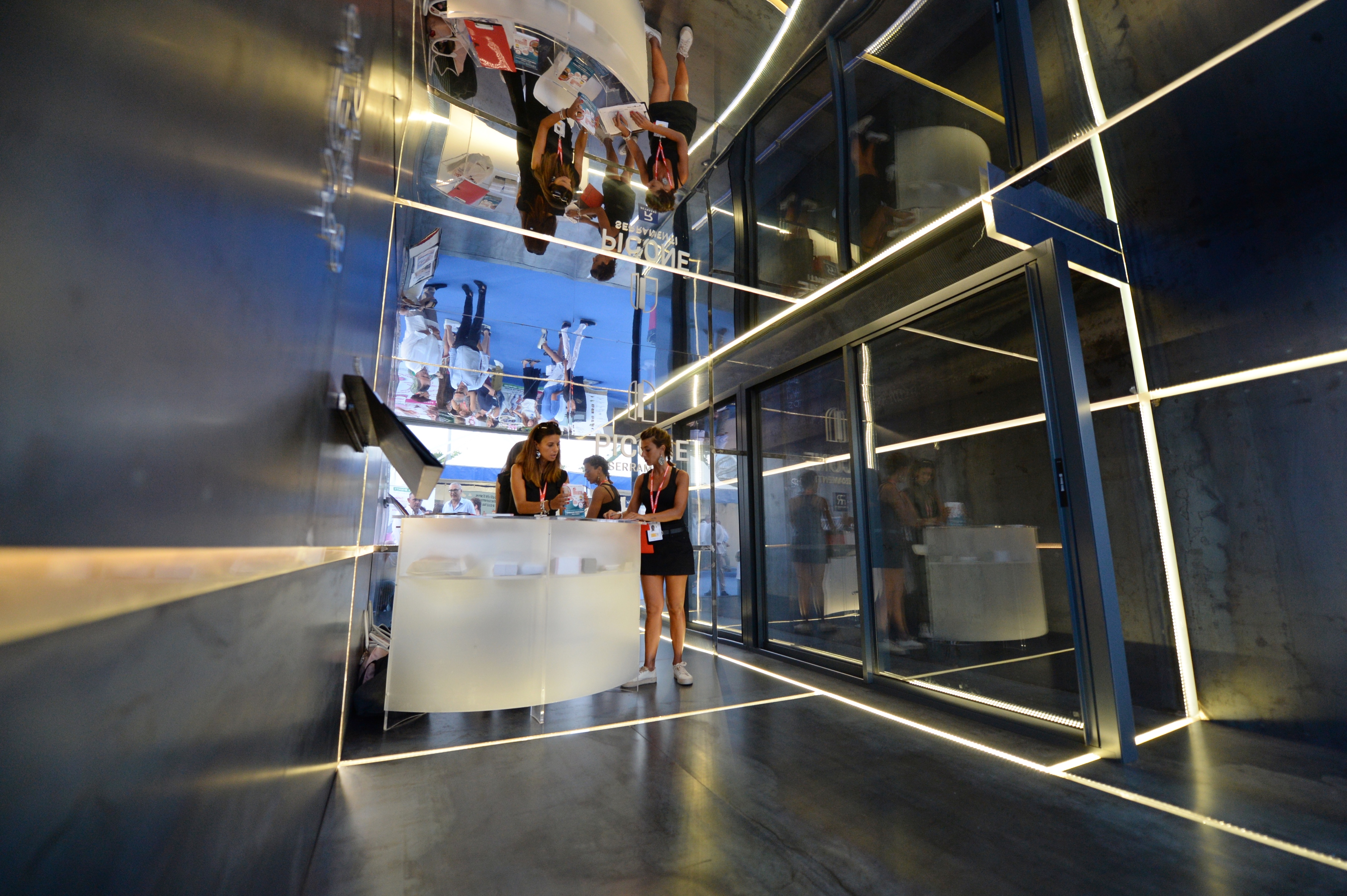 雷诺尔铝业展示馆-7