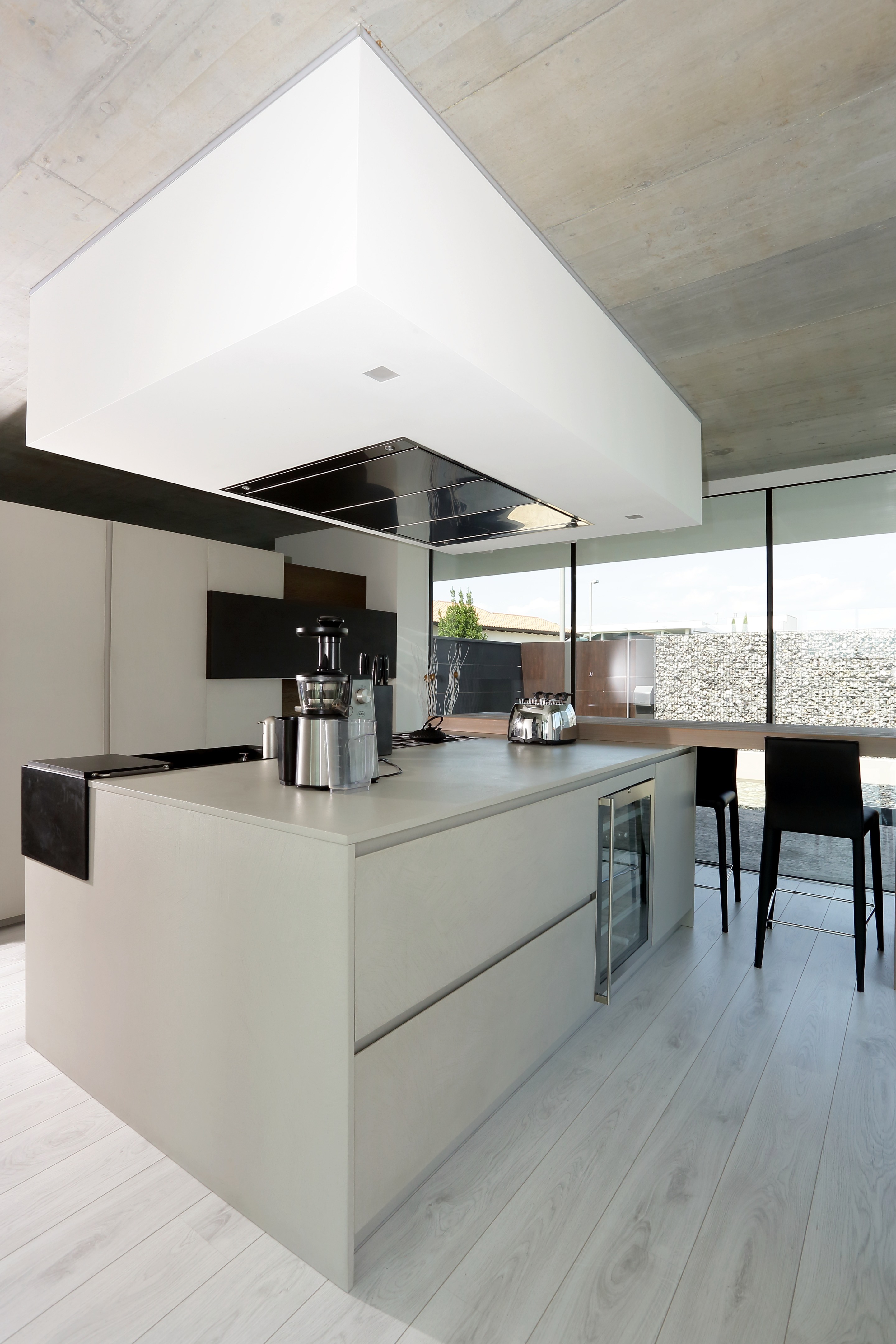 光影交织的"Villa di Luce e Riflessi"-15