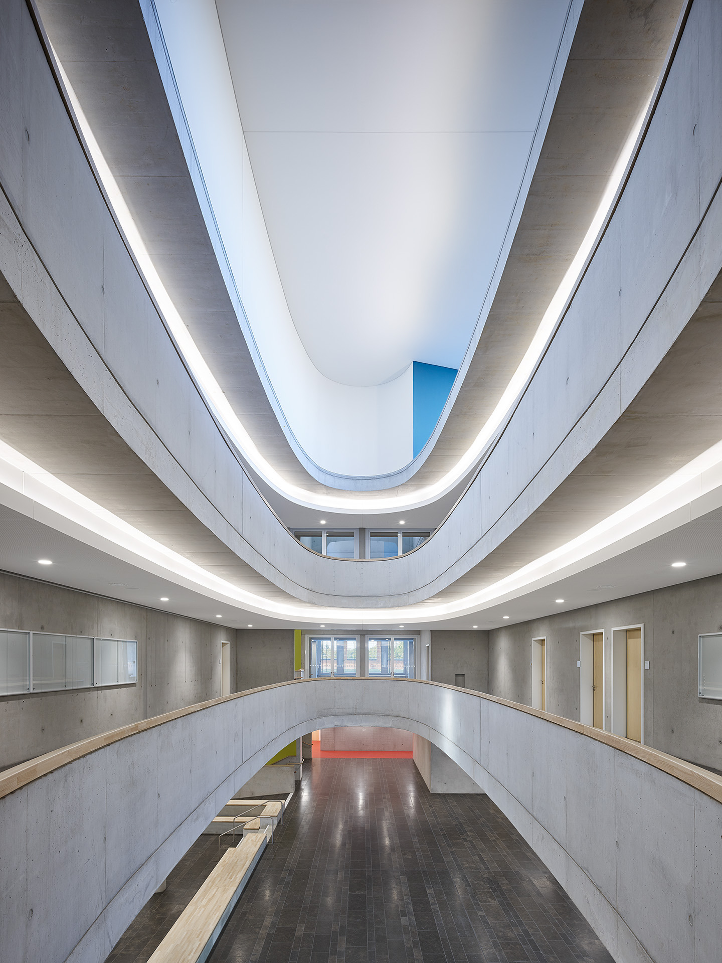 约翰·帕切贝尔实科中学室内设计案例-0