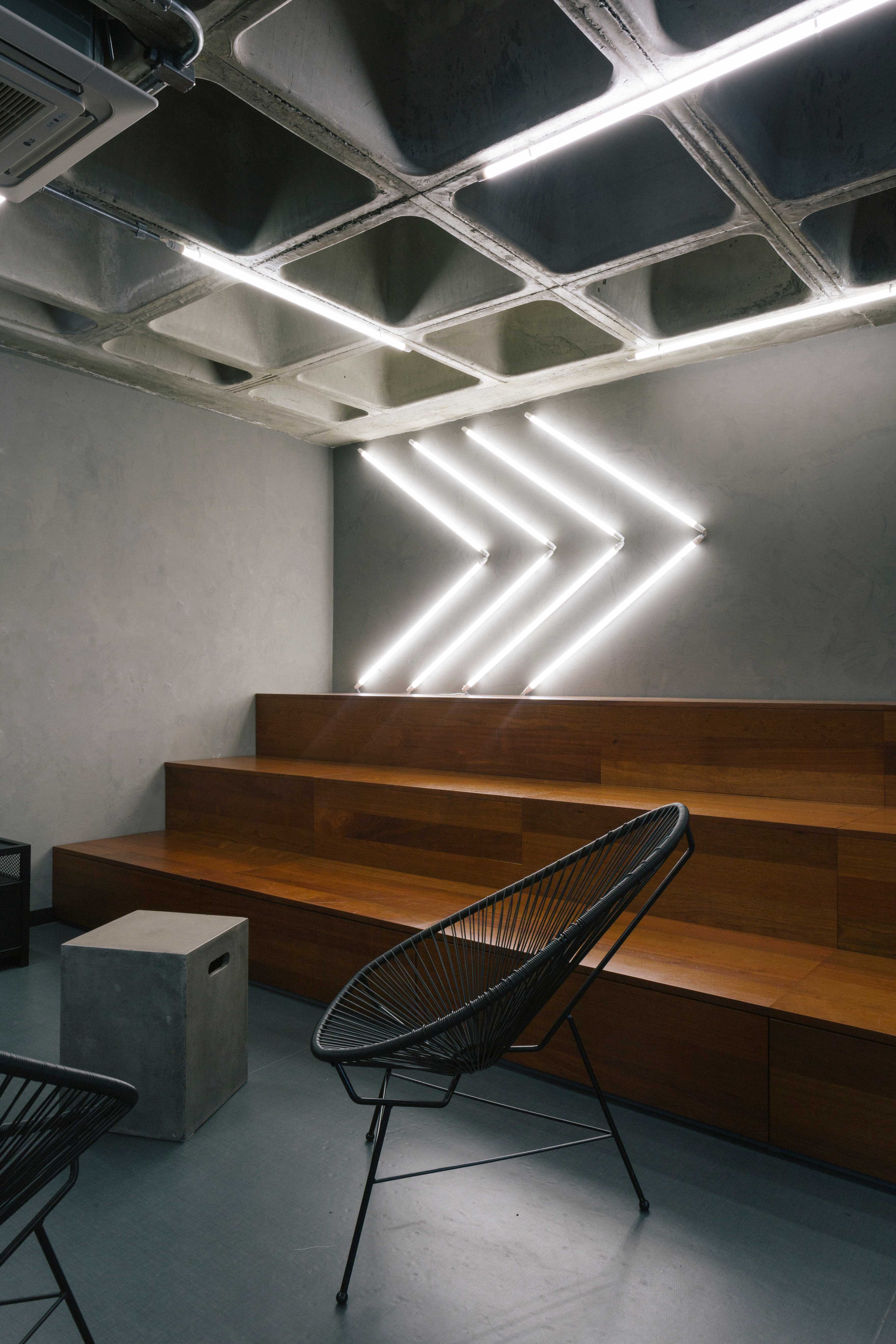 巴西 Azion 科技公司办公室——极客文化与工业风格的完美融合-27