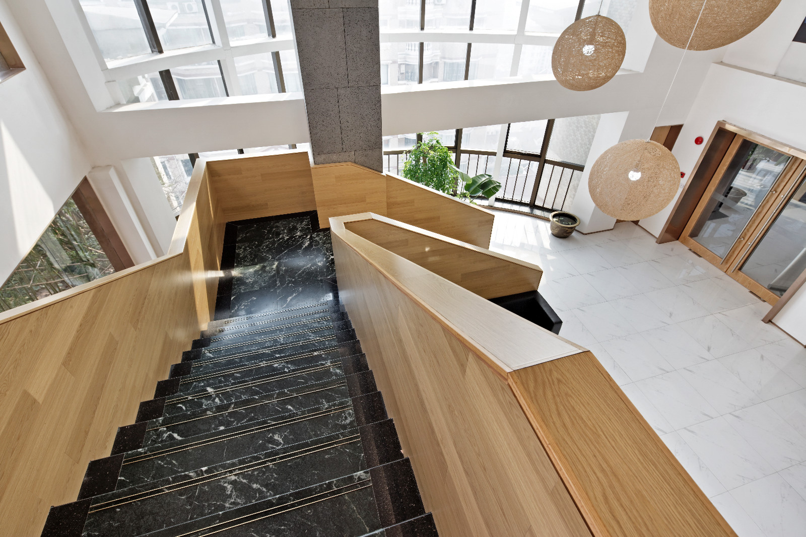 世博护照发行商东沃集团上海总部办公空间设计-13