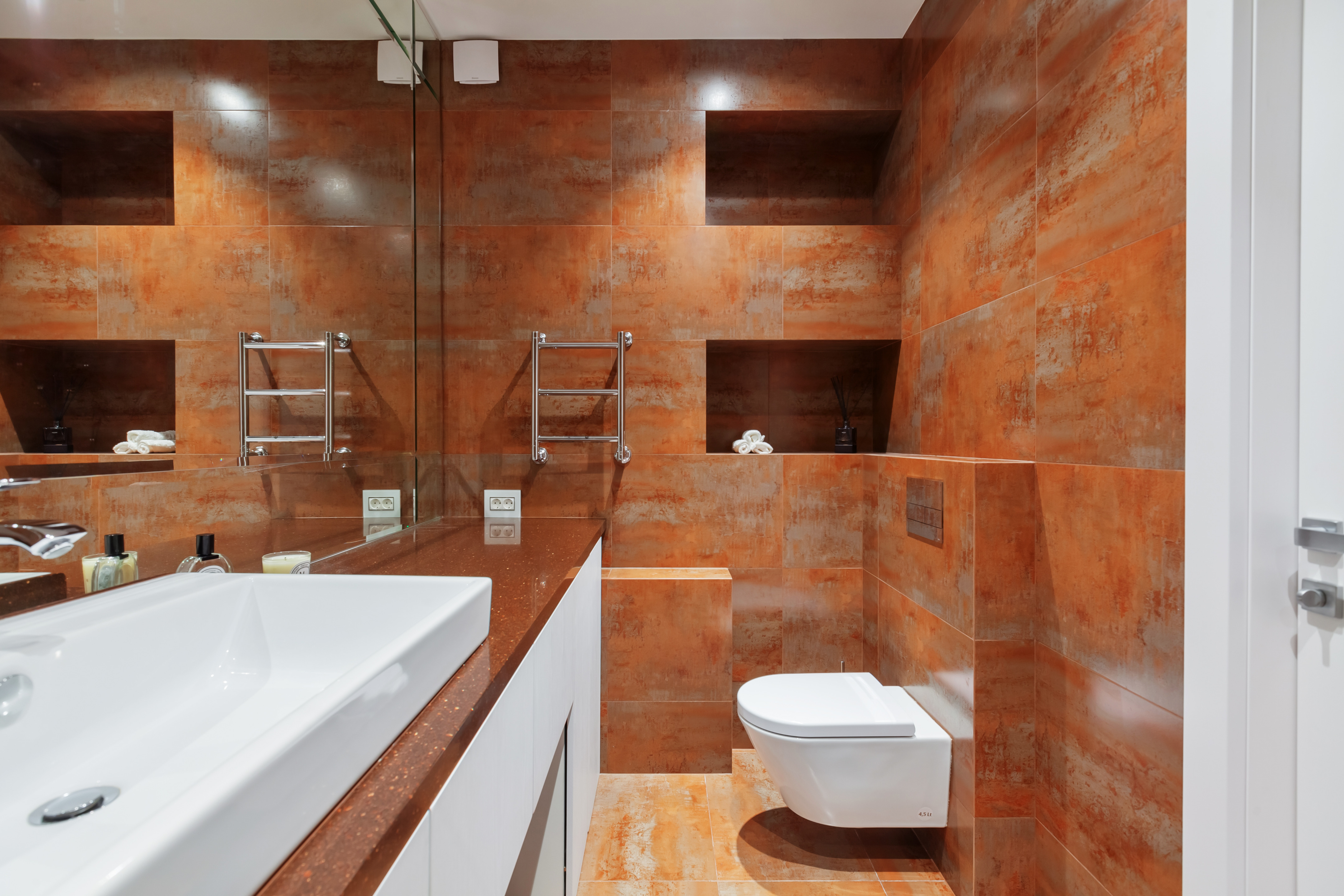 美国风格的简约公寓设计-13