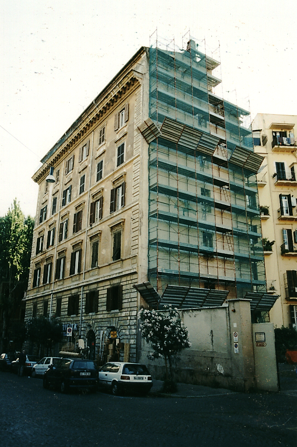 90 年代意大利古老建筑修复记 | 结构加固与立面翻新-14