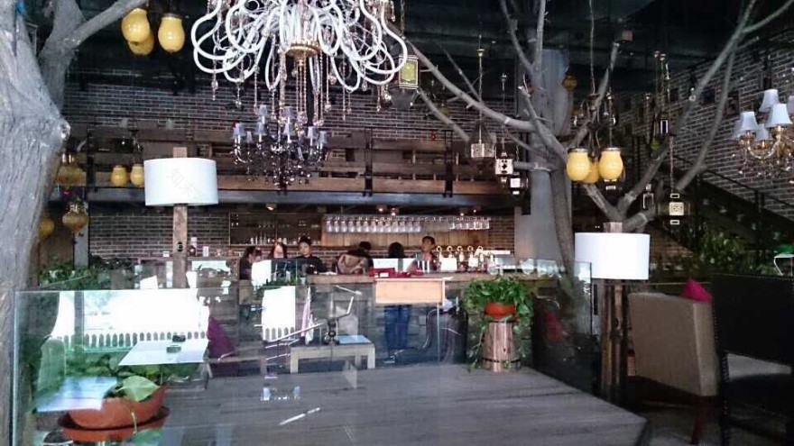 郭准归本主义咖啡馆设计-10