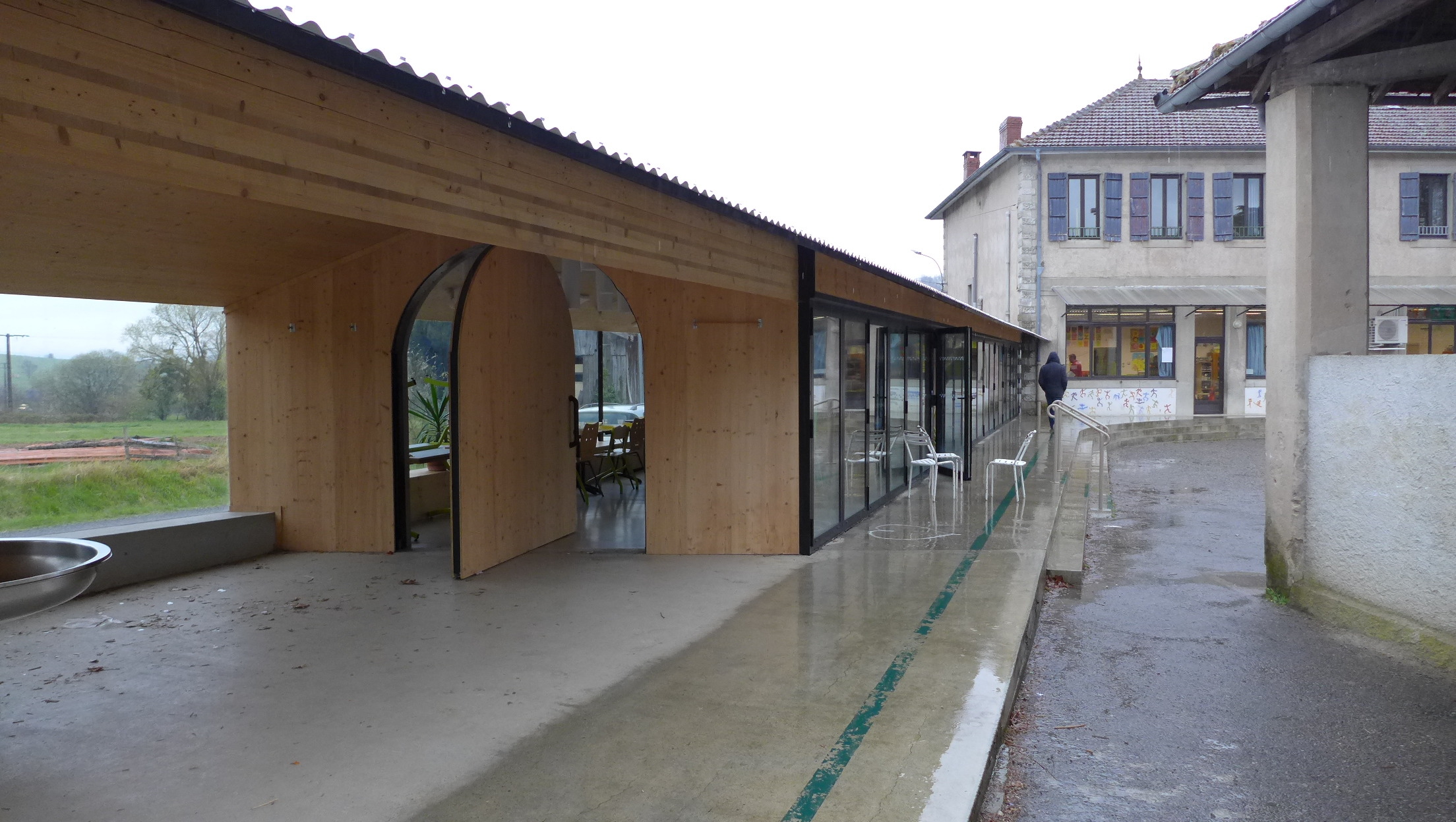 蒙布朗·博卡松学校食堂-24