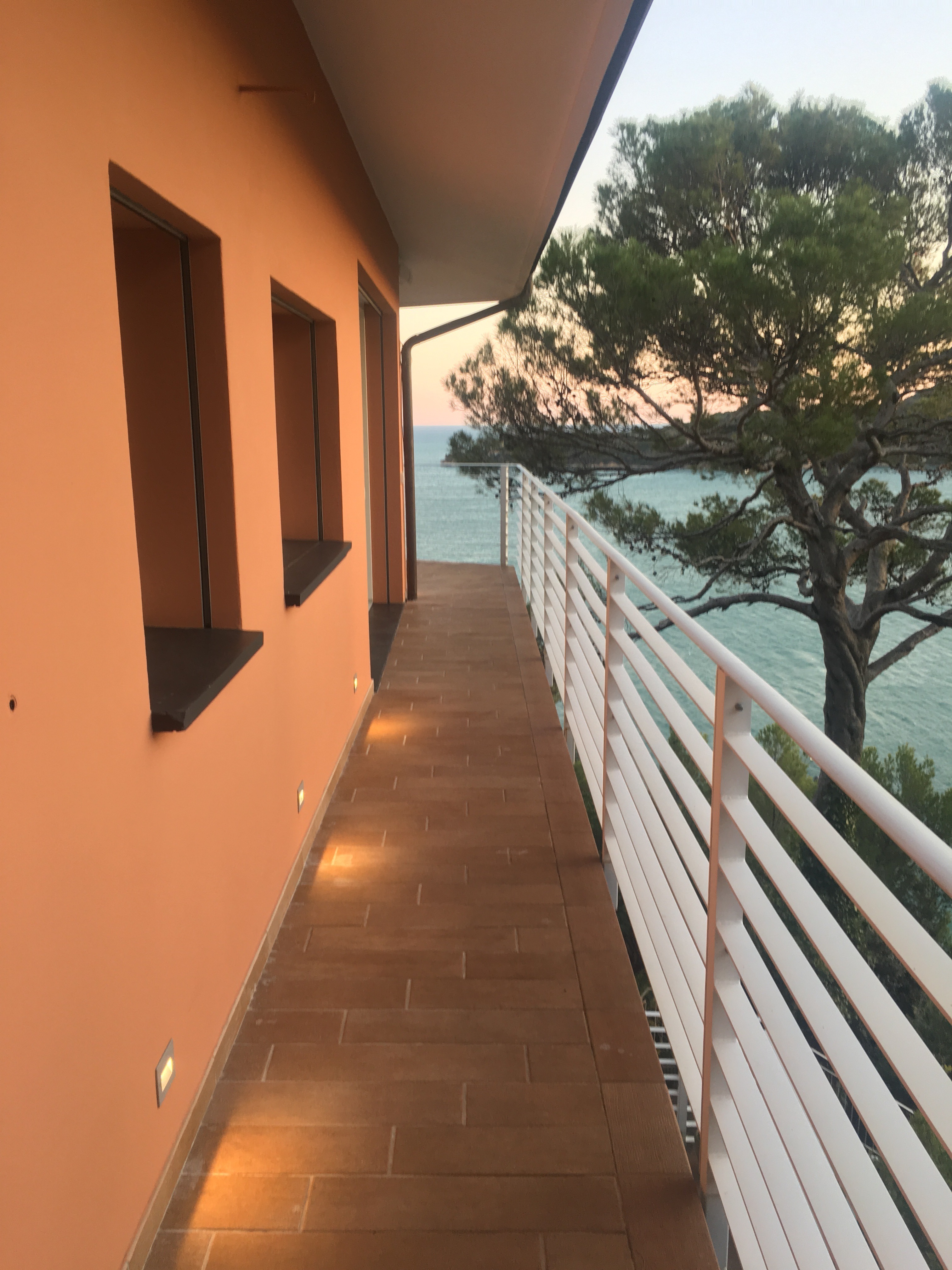 简约奢华的海景公寓改造-3