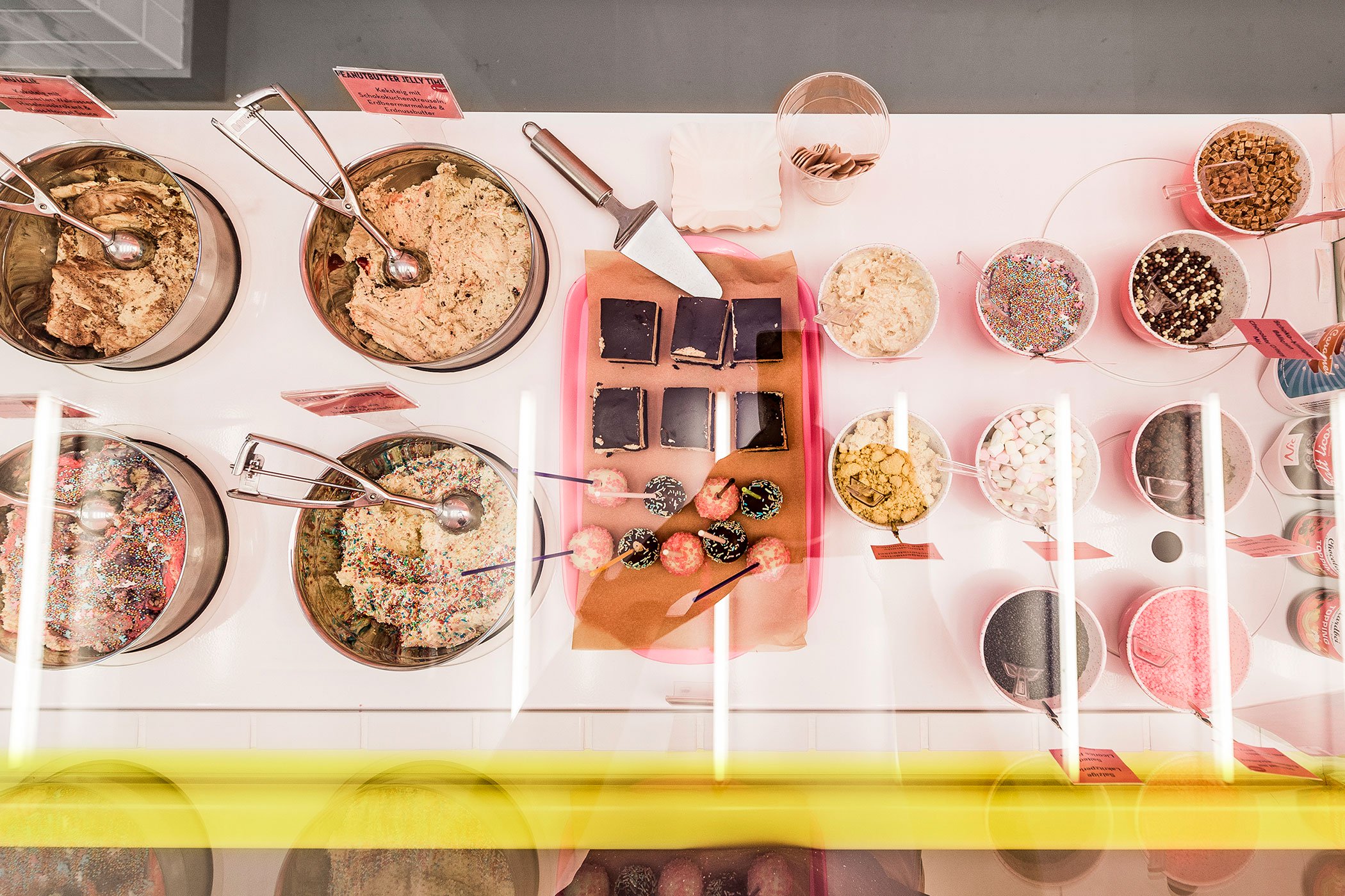 Sweet Childhood Memories Inspire SPOONING Cookie Dough Bar in Berlin-19