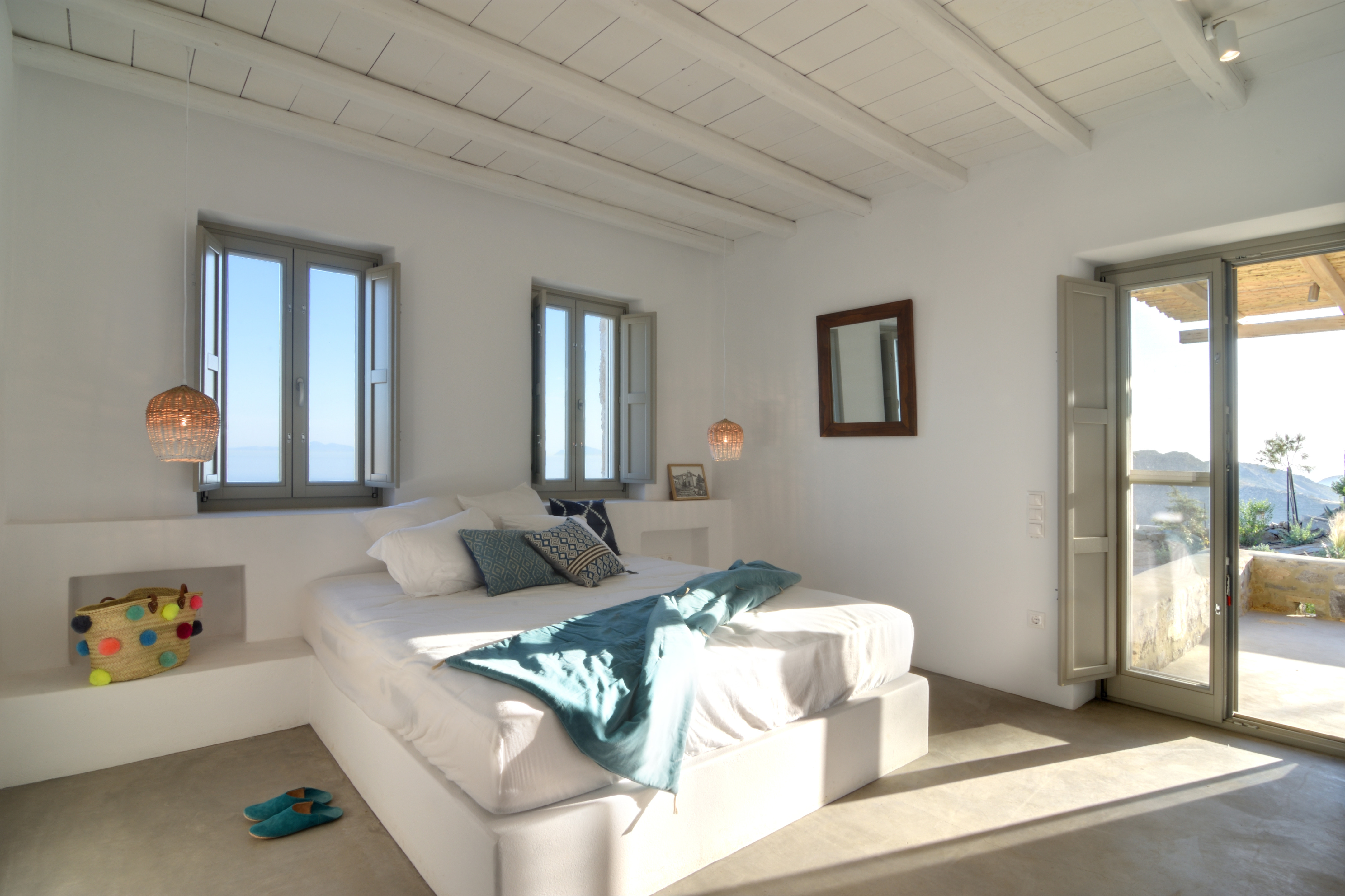 融合传统与当代的白色灵魂乡村别墅-14