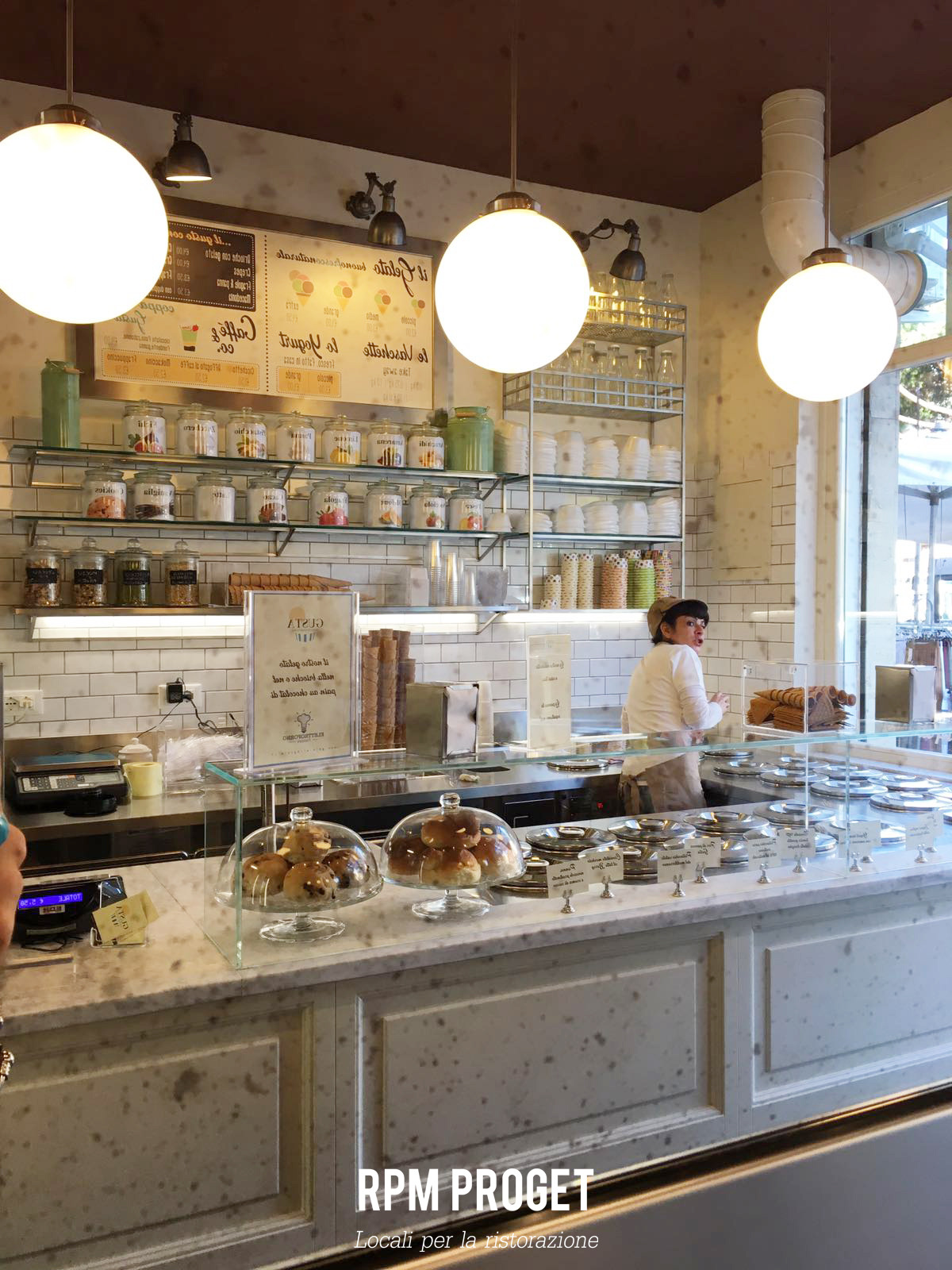 2016 年完成的 GUSTA 餐饮空间设计-3