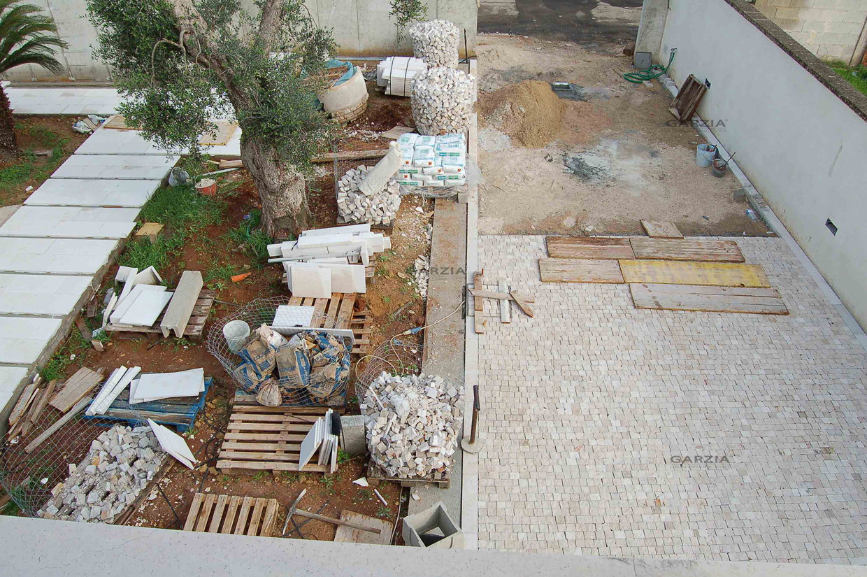 现代家居的石头魅力——意大利单家庭住宅设计-35