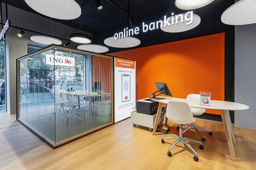 灵活多变的新银行空间 | ING 意大利分行新形象设计-3