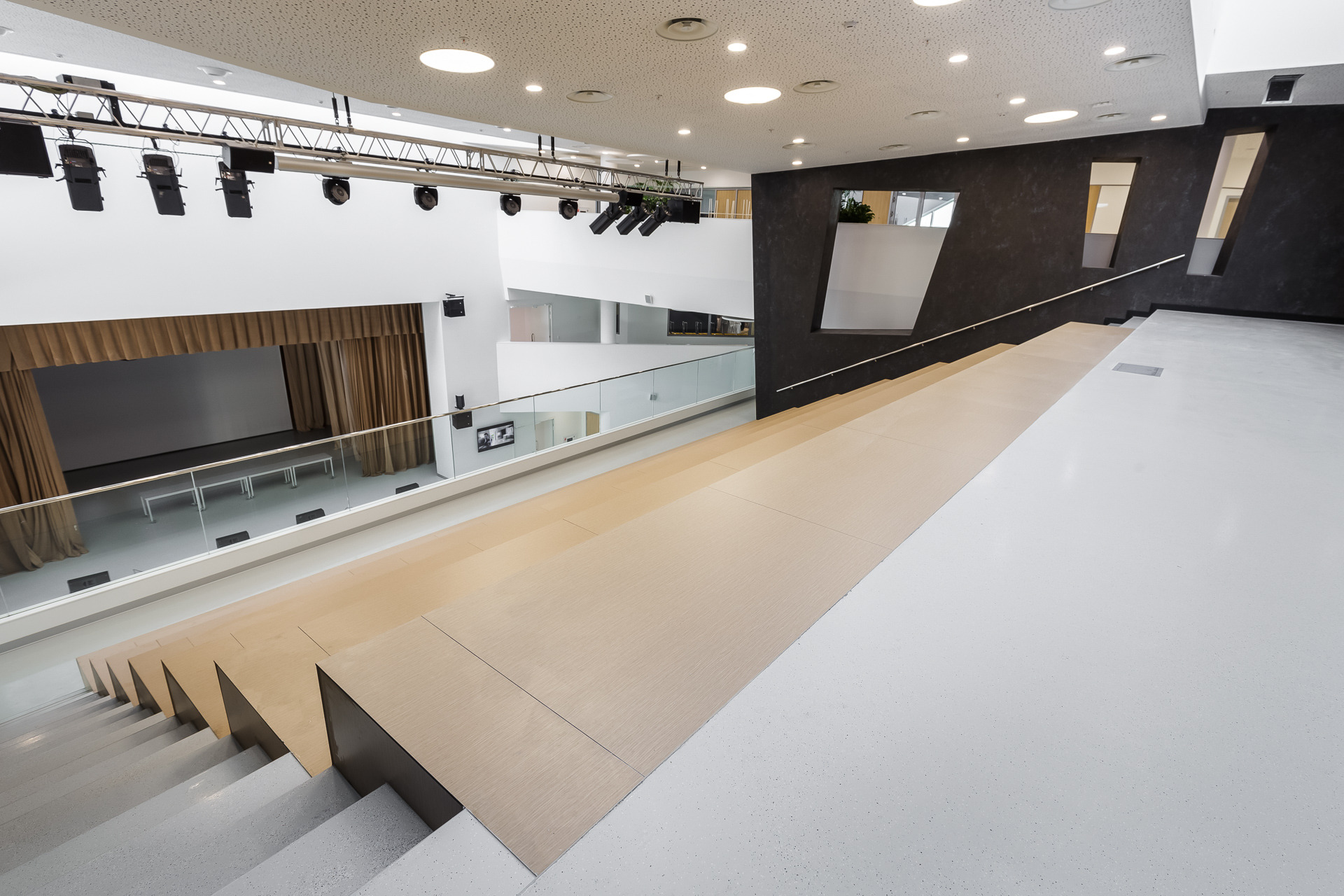 LETOVO 学校-- 打造独特学习环境-6